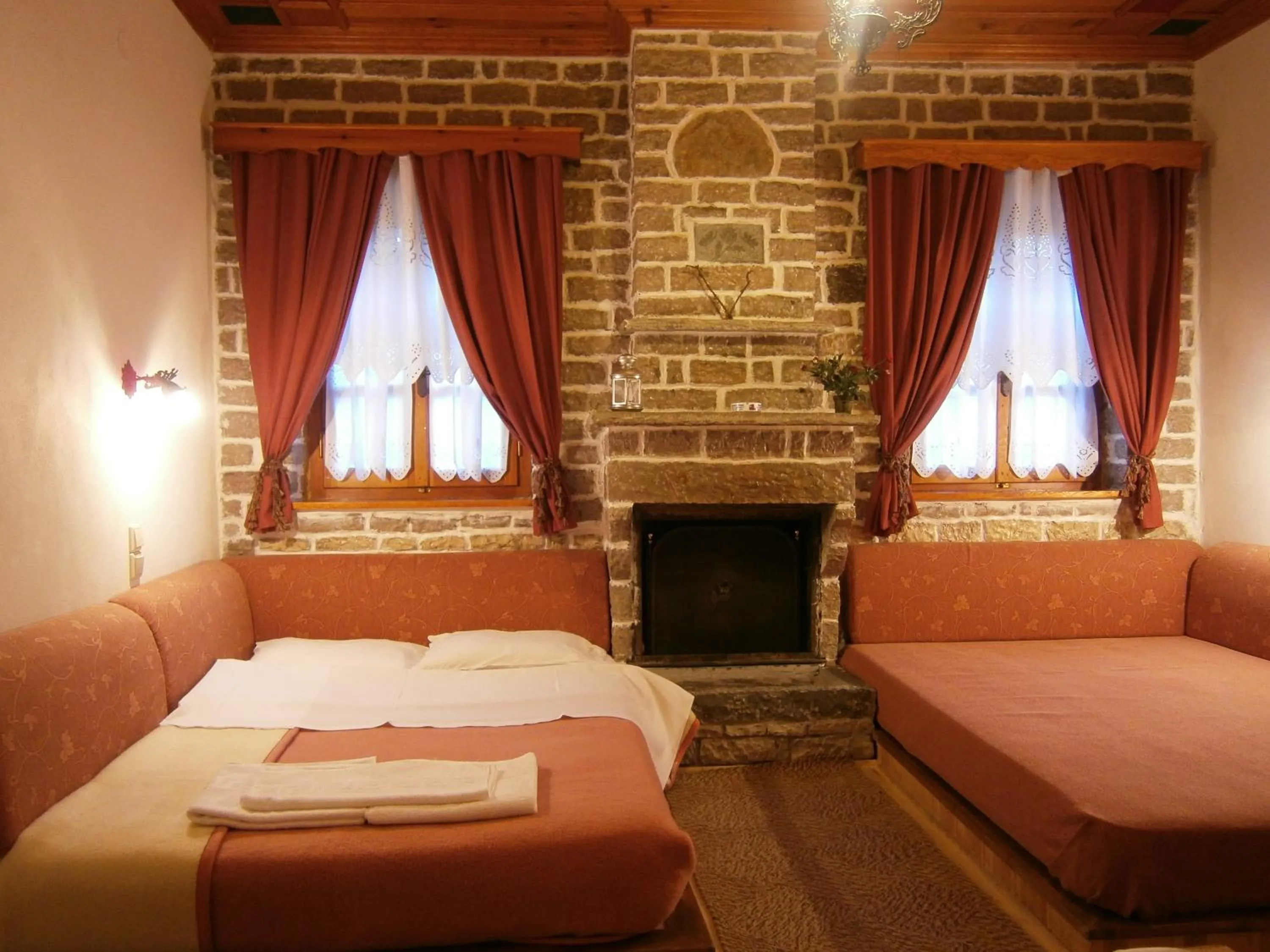 Bed in Filira