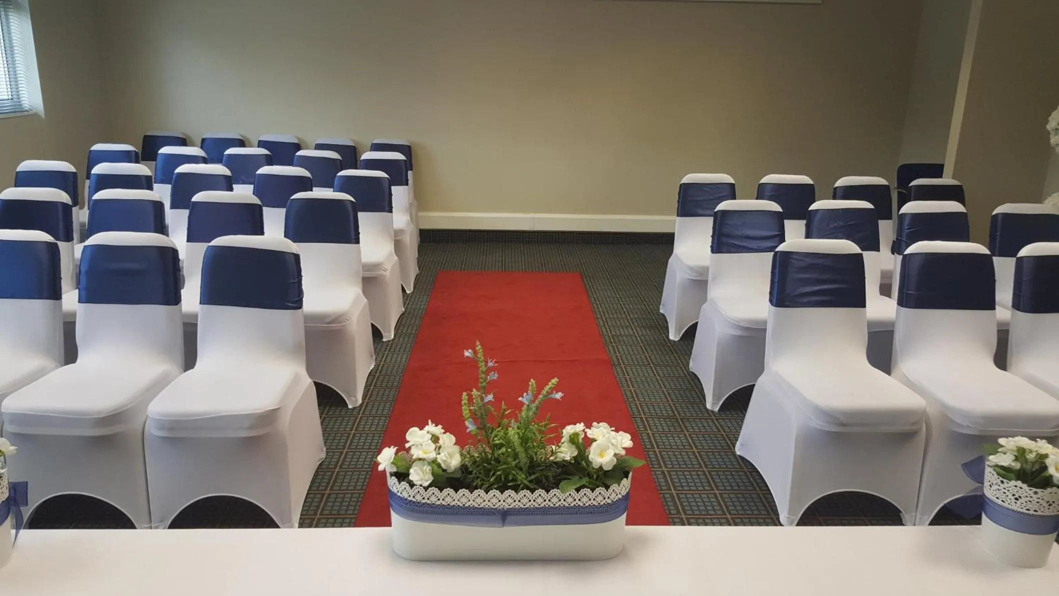 Meeting/conference room in Holiday Inn Derby/Nottingham by IHG