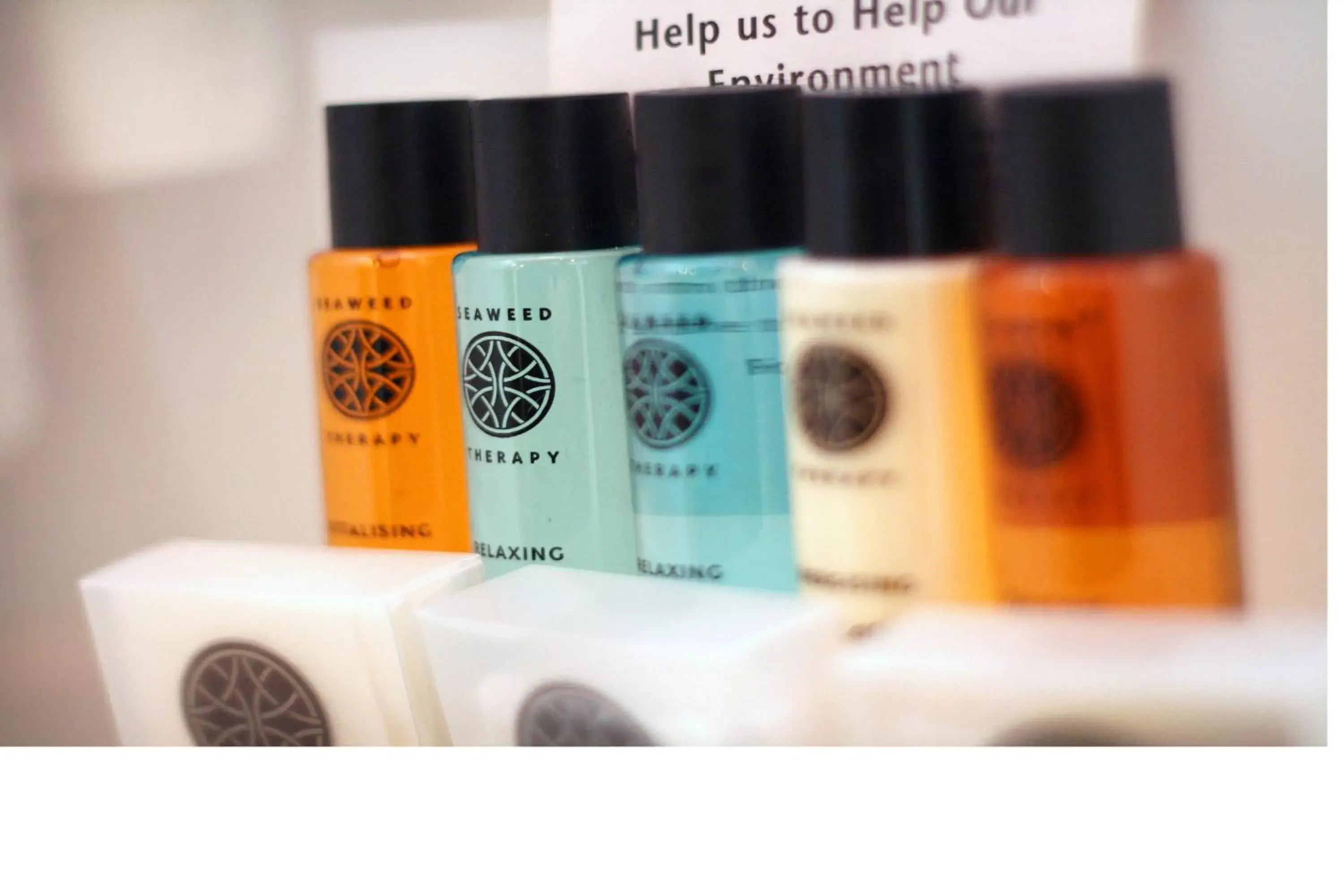 Bedroom in Holiday Inn Derby/Nottingham by IHG Bedroom in Holiday Inn Derby/Nottingham by IHG