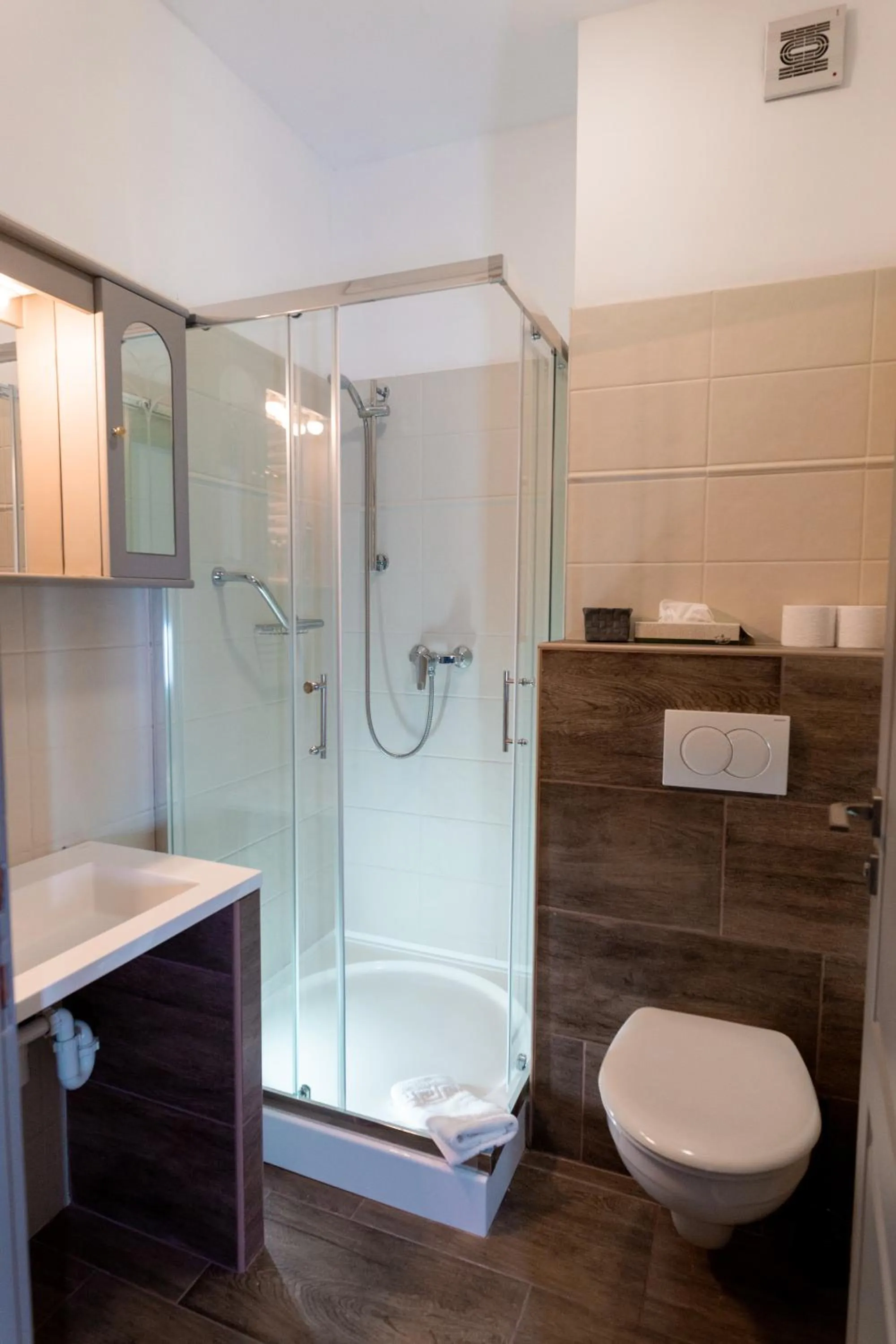 Bathroom in Aphrodite Hotel