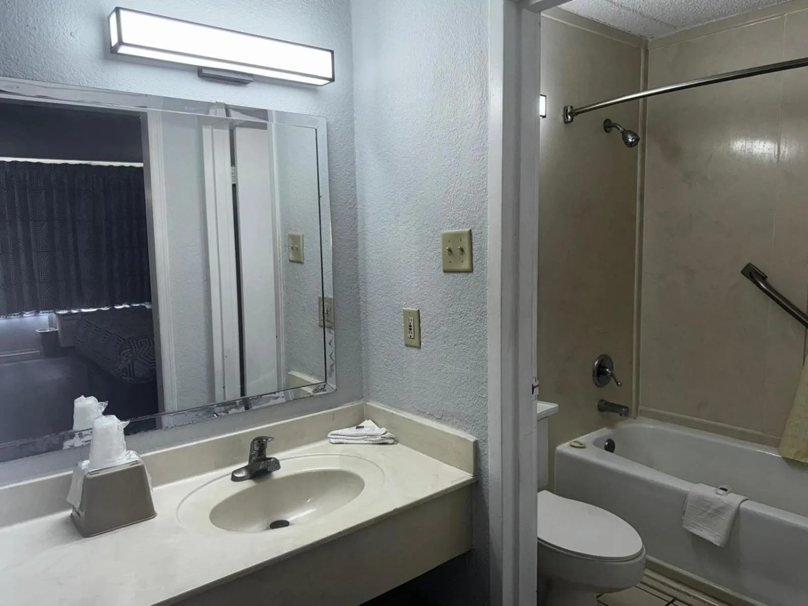 Bathroom in Motel 6-Tifton, GA