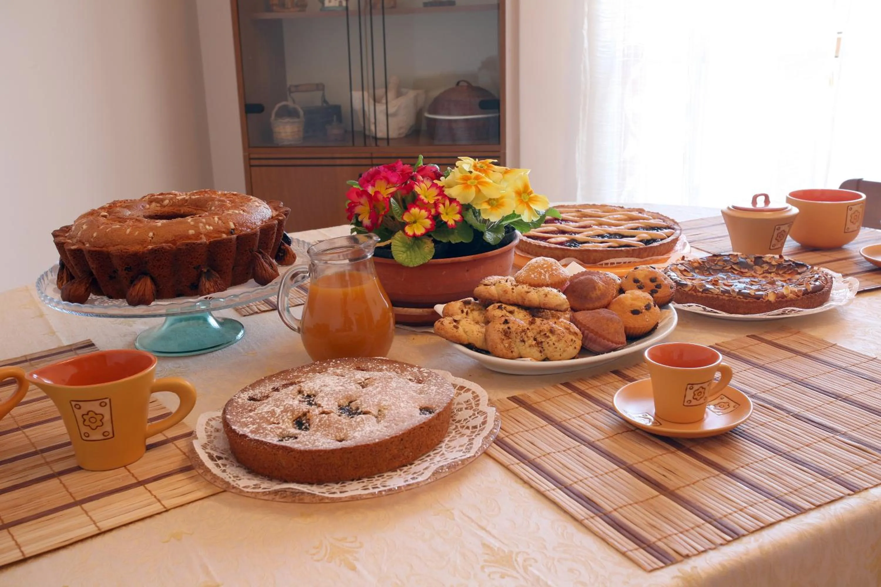 Italian breakfast in B&B Casa Mariangi