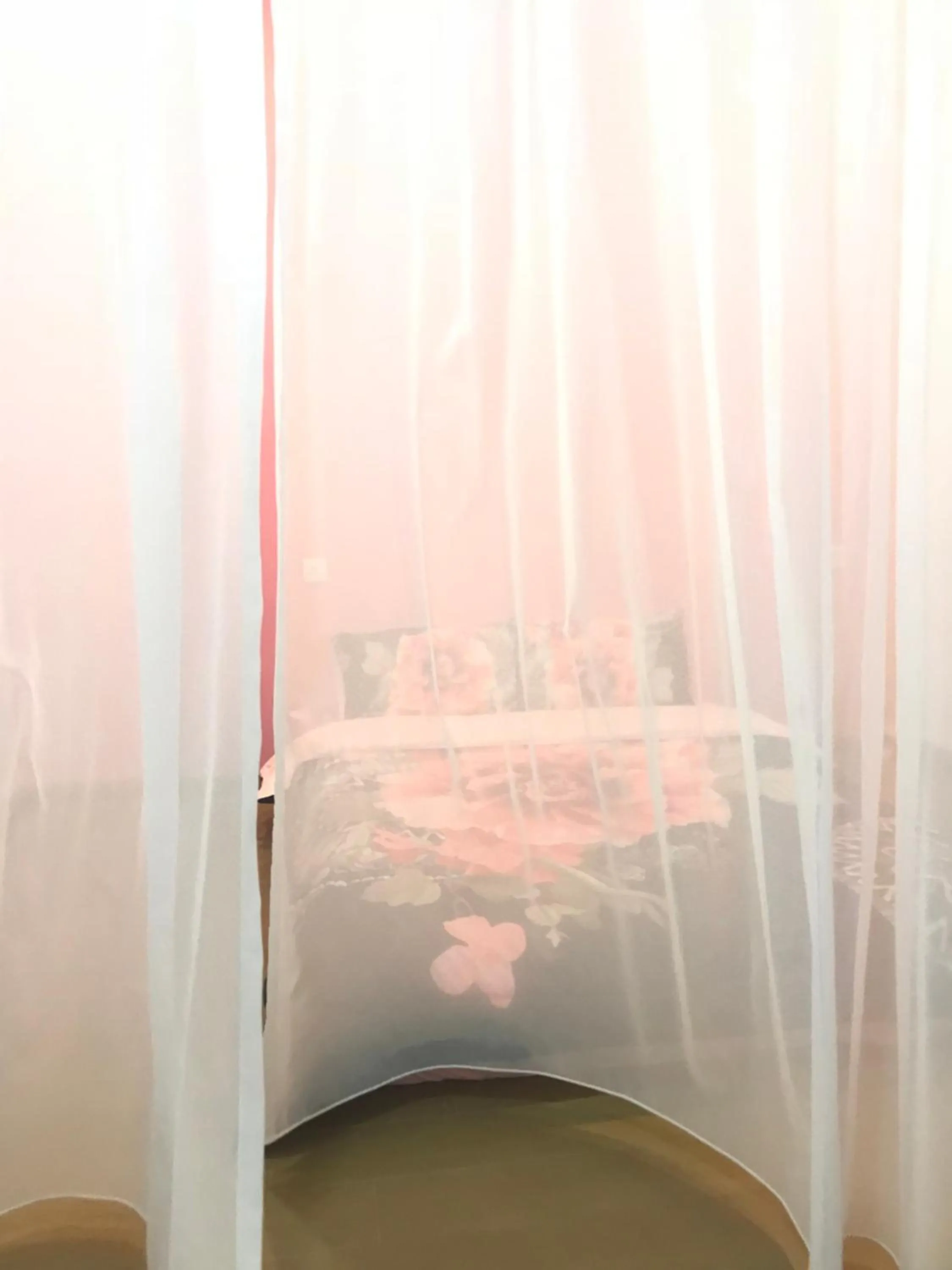 Bedroom, Bed in Jiaxin Homestay - JP Pedana 家馨民宿