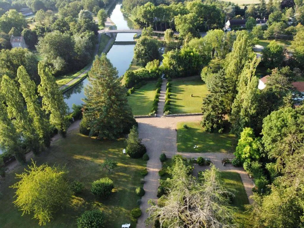 Maison Angulus Ridet