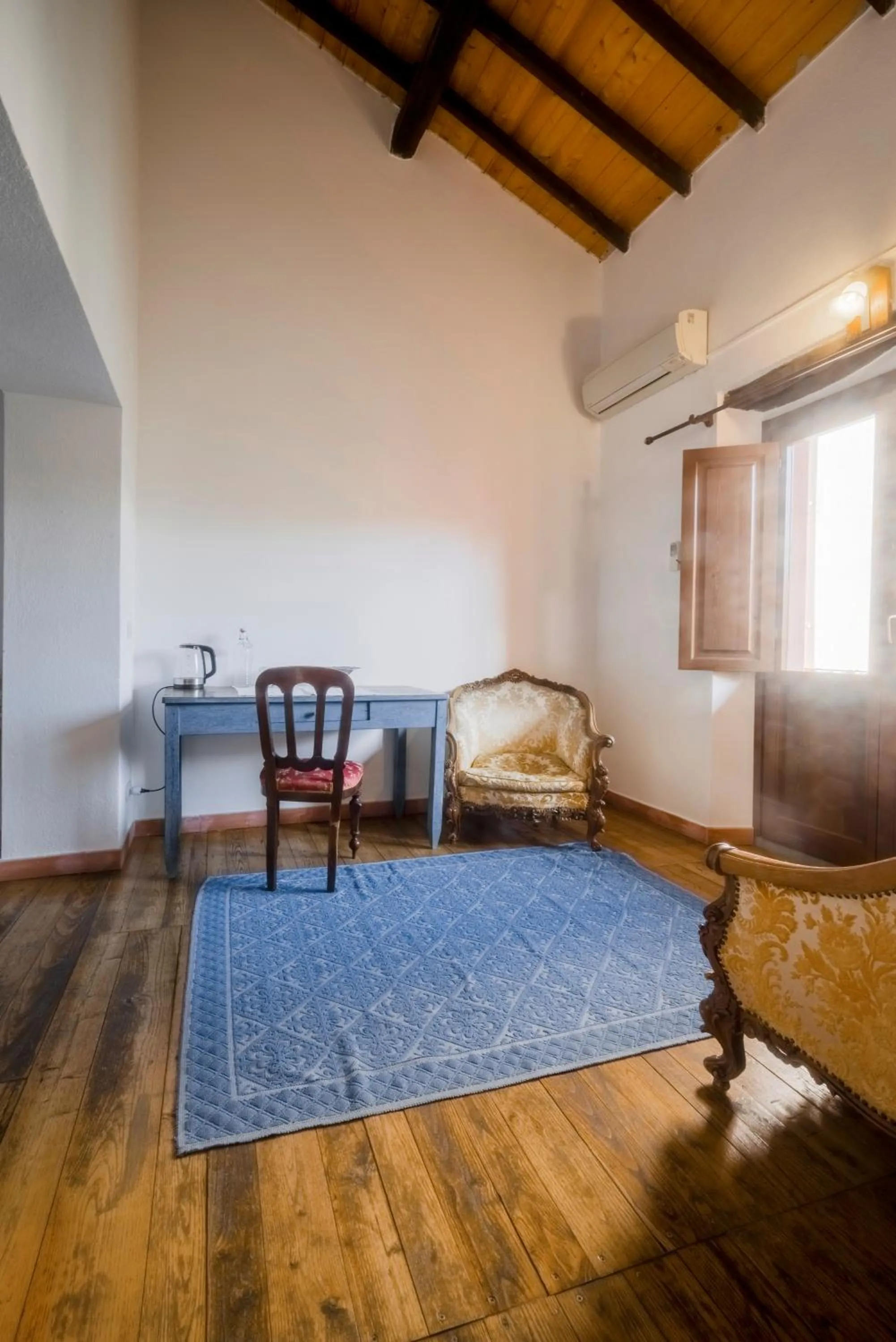 Casa Camboni-Dimora Storica Bed & Breakfast