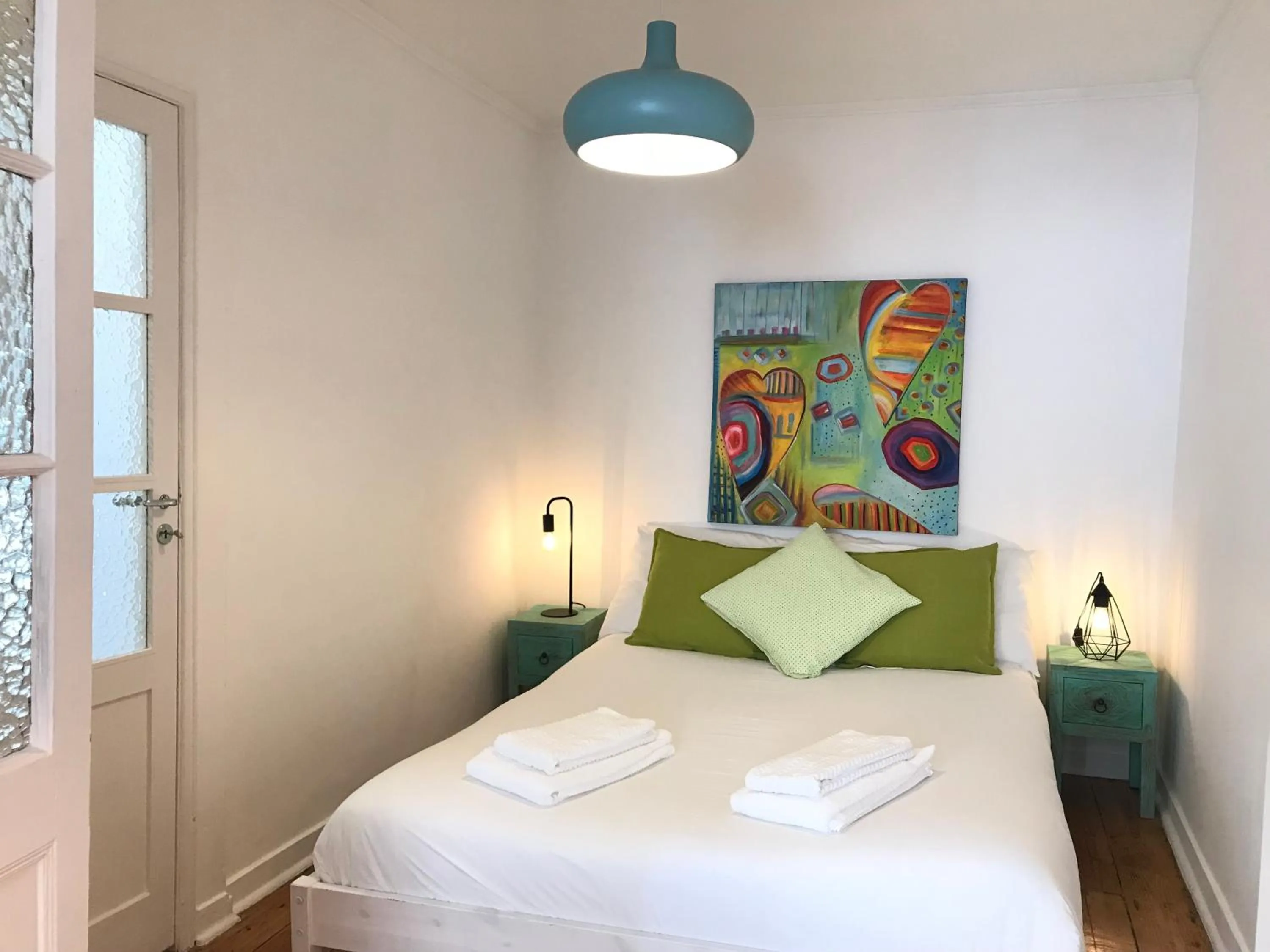 Photo of the whole room, Bed in SantoSweethome 2