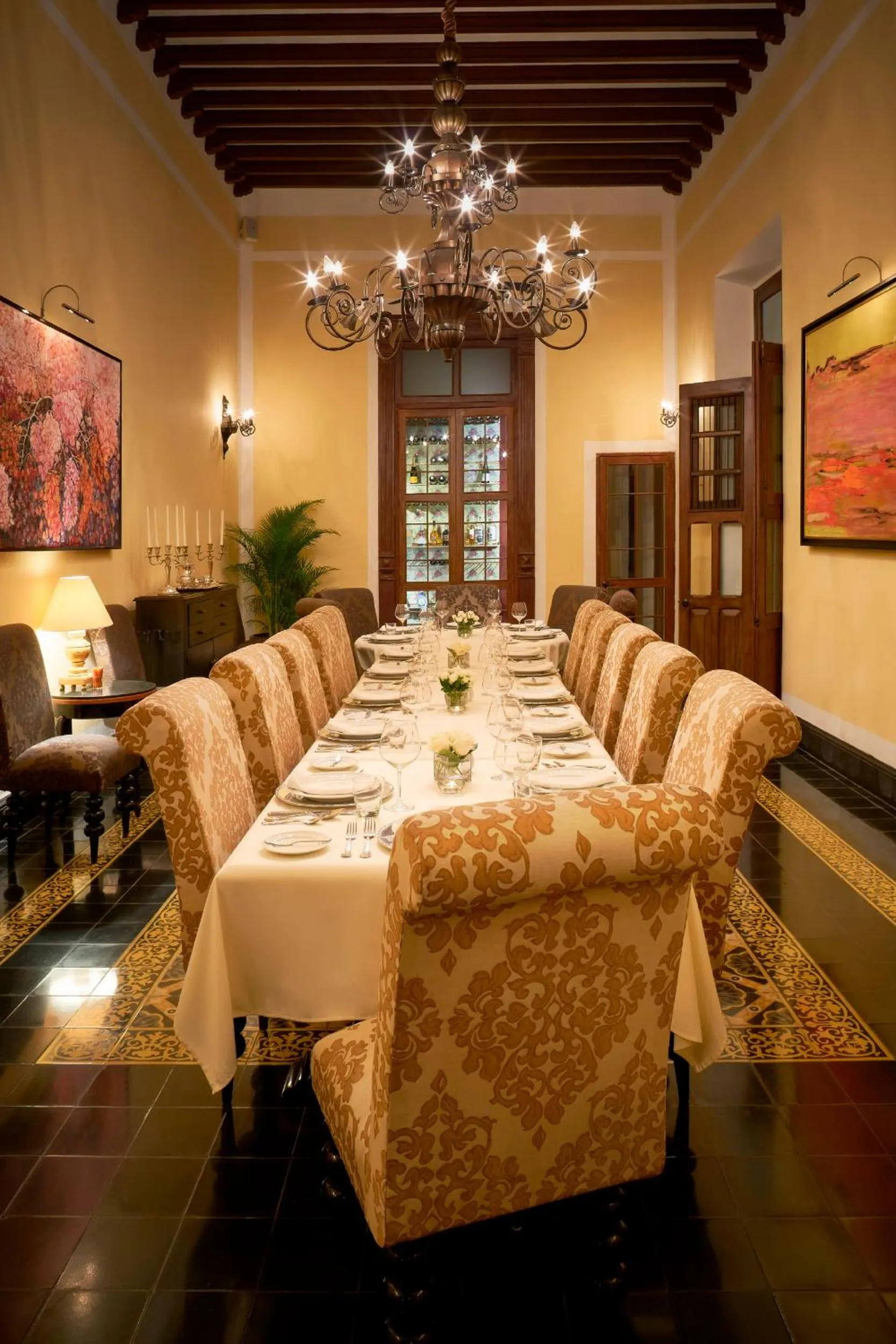 Dining area in Casa Lecanda Boutique Hotel