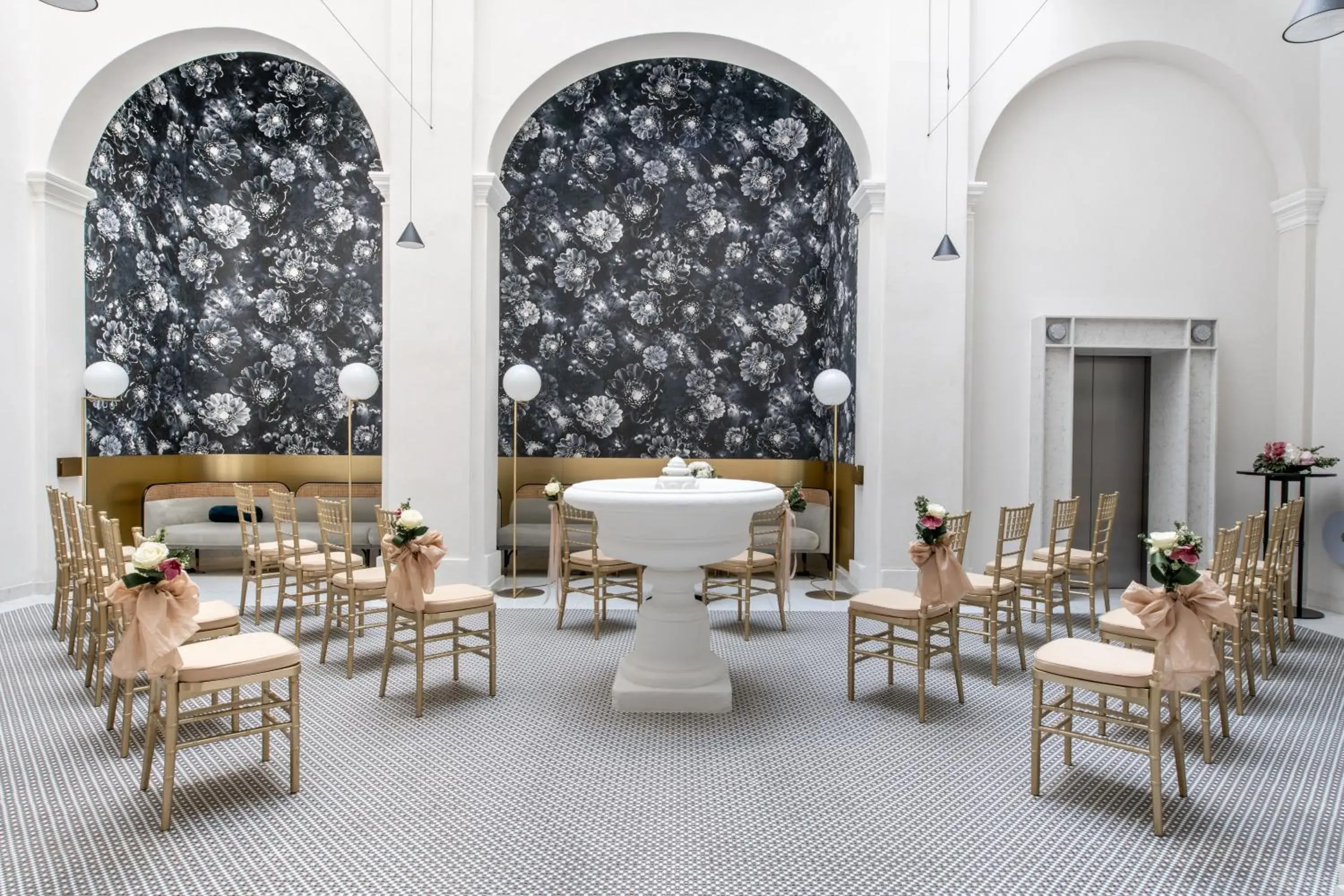 Lobby or reception in Rosselli Lobby or reception in Rosselli