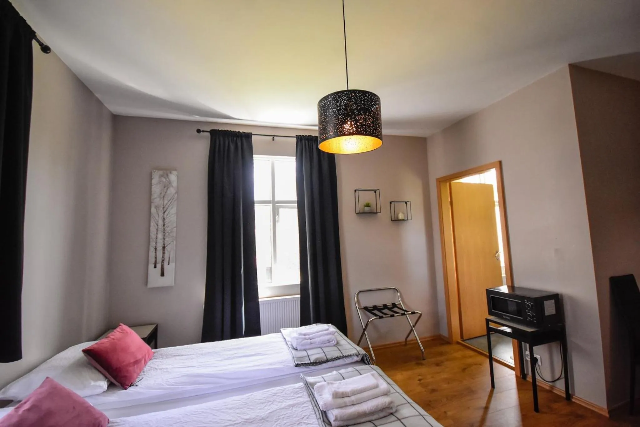 Bedroom, Bed in Bjork Guesthouse