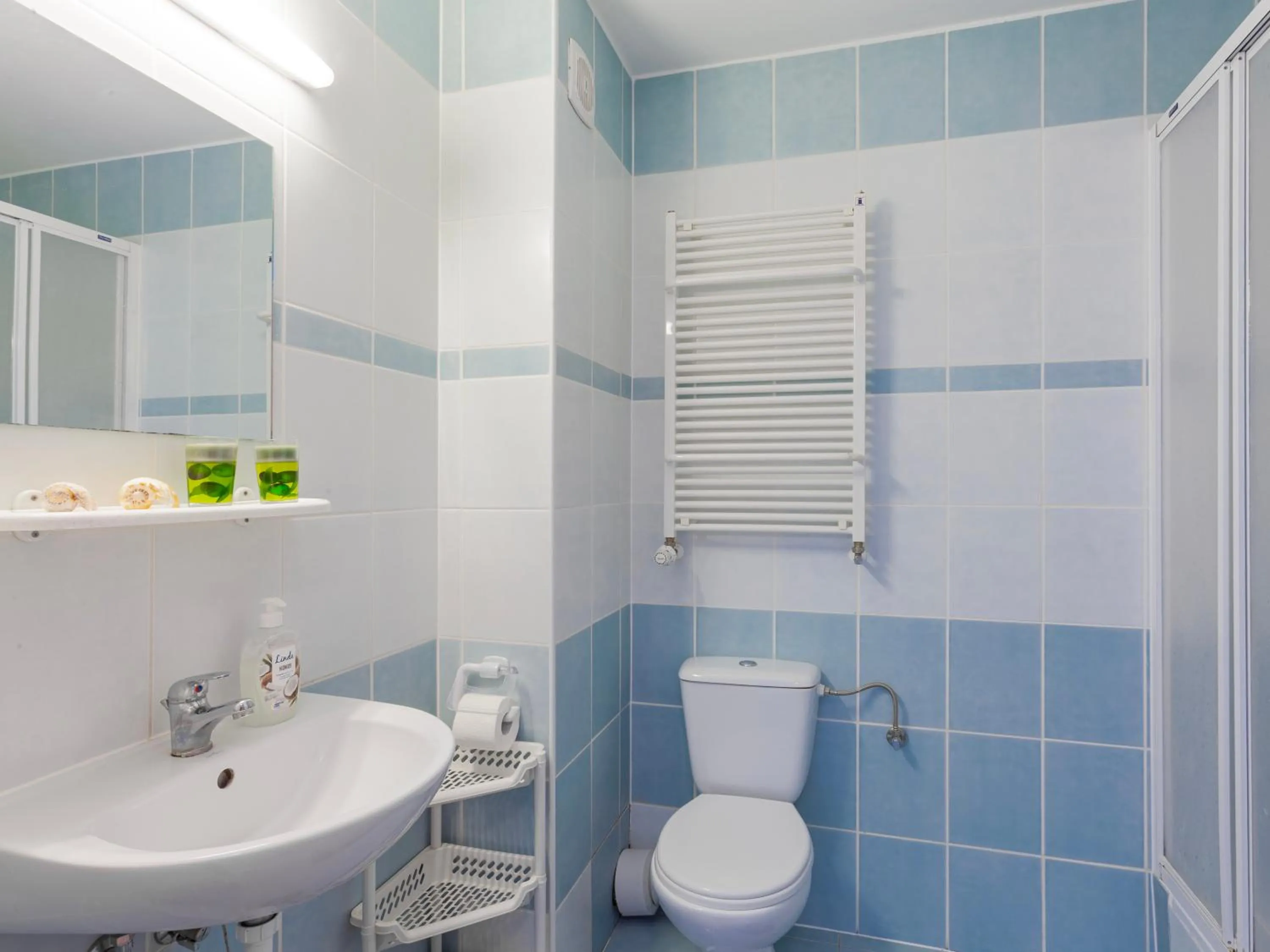 Shower in Pensjonat KoGa