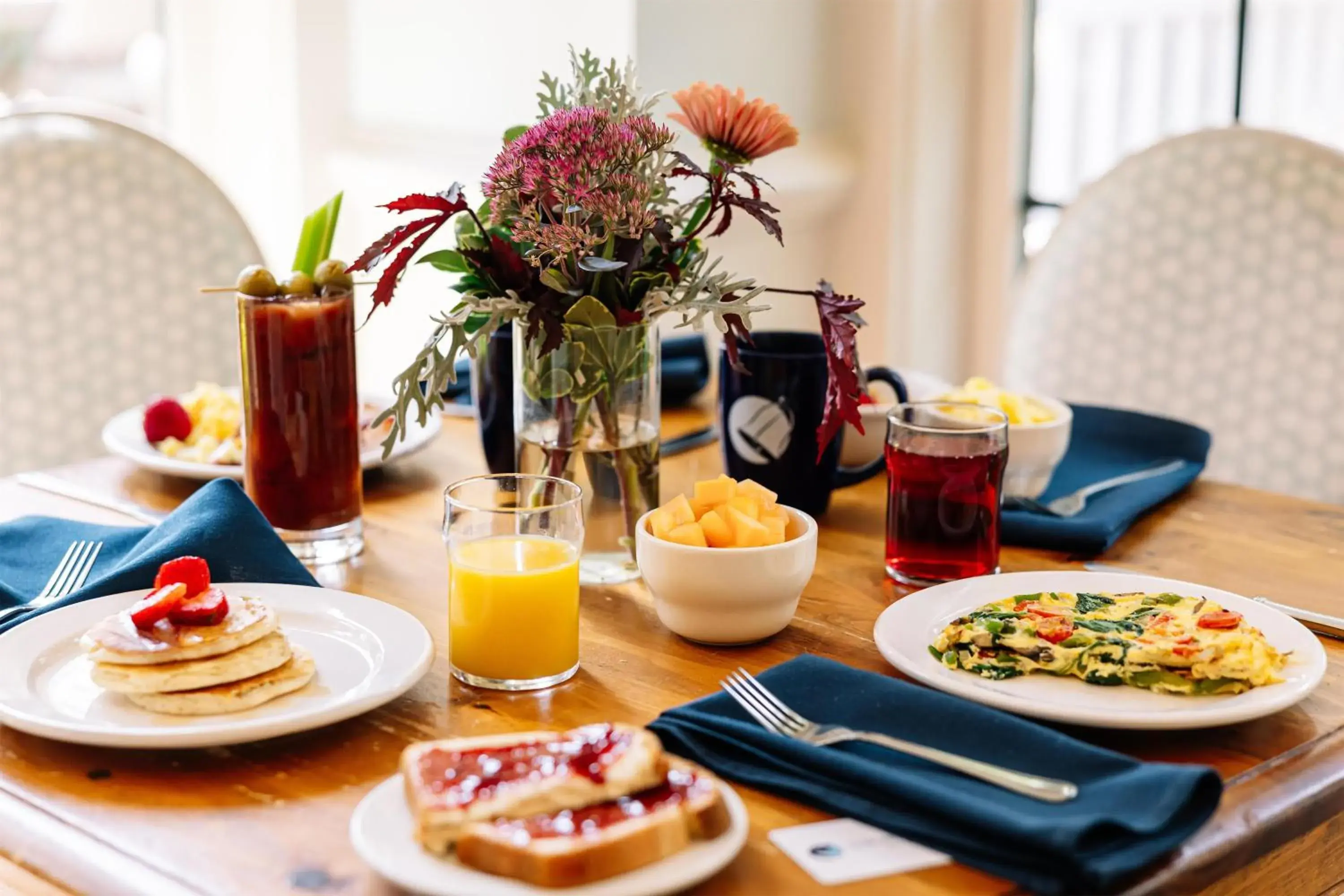 Breakfast in The Bellmoor Inn and Spa Breakfast in The Bellmoor Inn and Spa