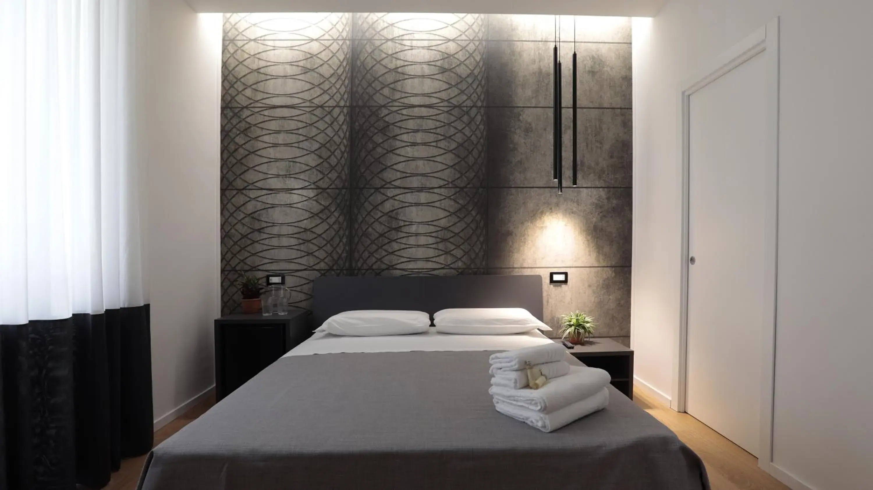 Triple Room with Balcony in Suite Inn Rome Triple Room with Balcony in Suite Inn Rome