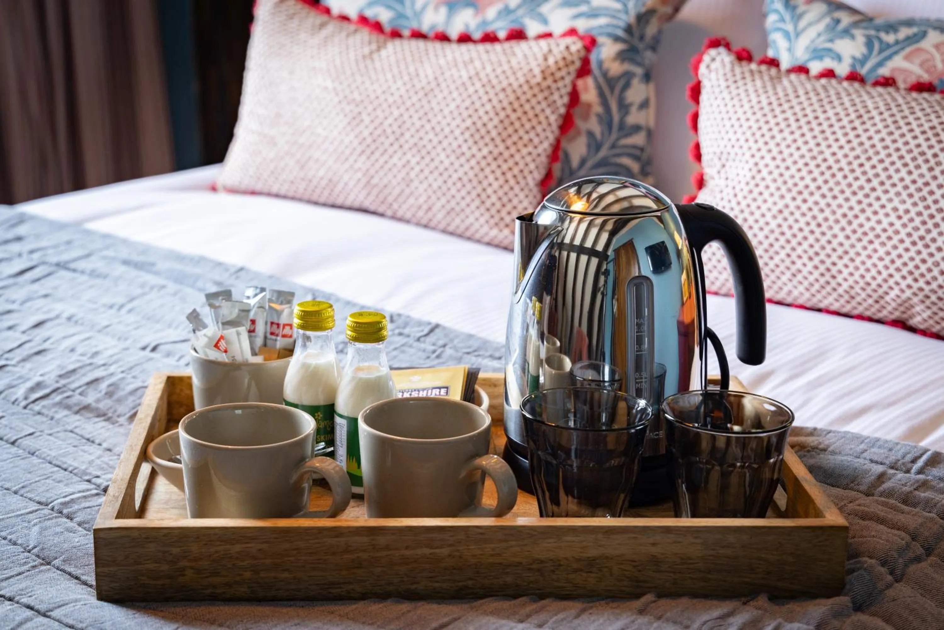 Bed in The White Hart - A Heartwood Inn