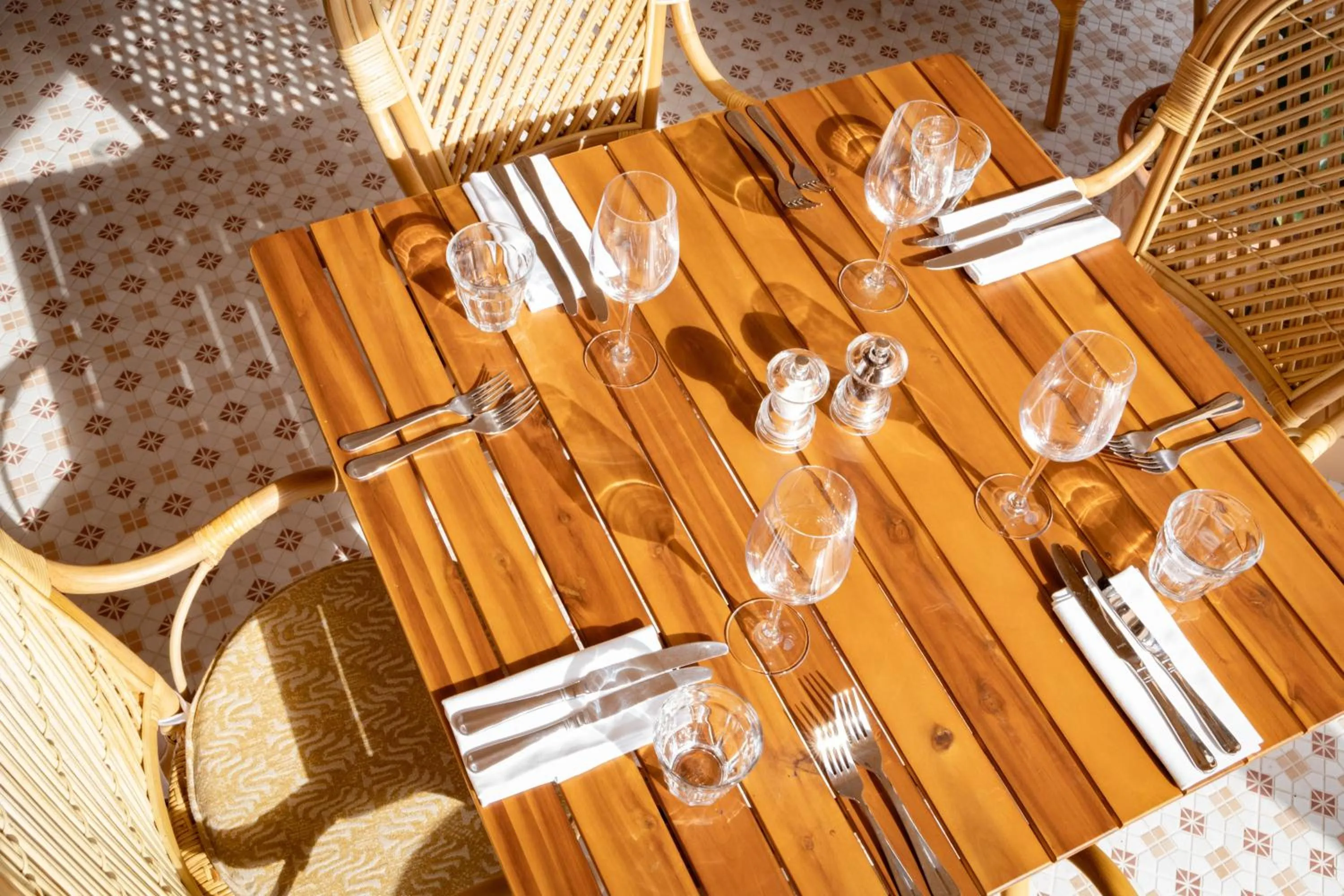 Balcony/Terrace in The White Hart - A Heartwood Inn