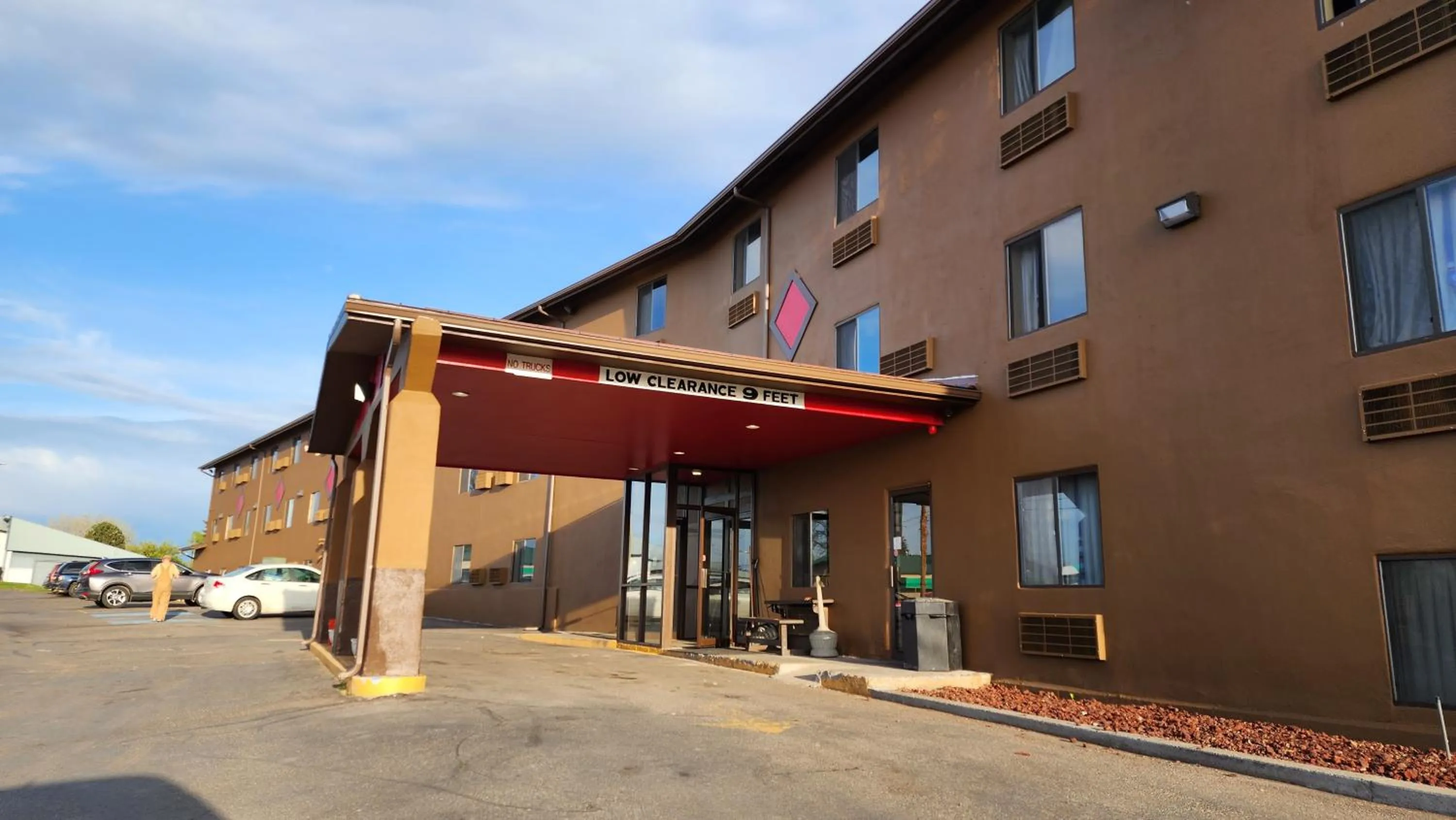 Property building in Grizzly Inn