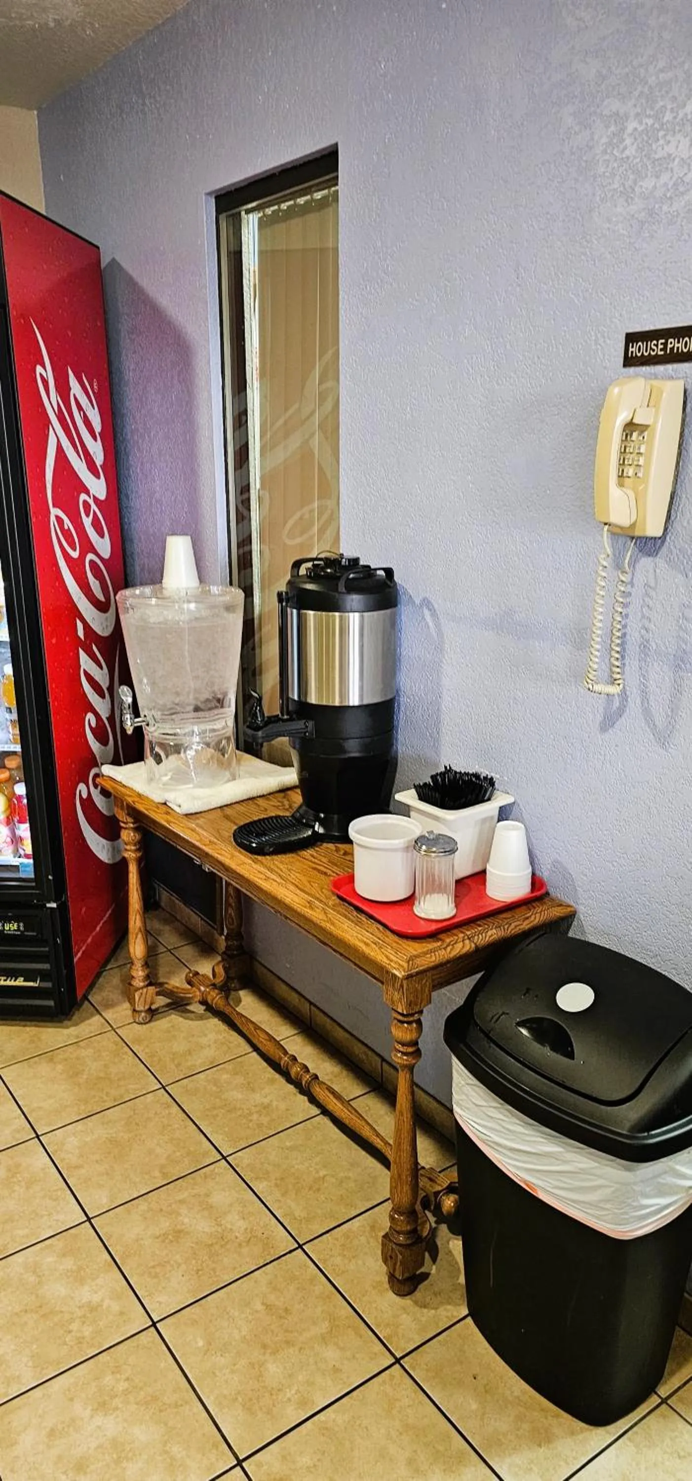 Lobby or reception in Grizzly Inn