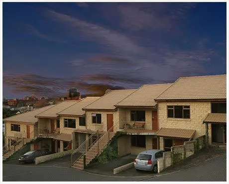 Property building in Lake Point Motel