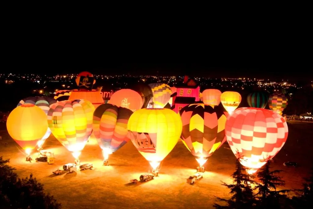 Night in Lake Point Motel