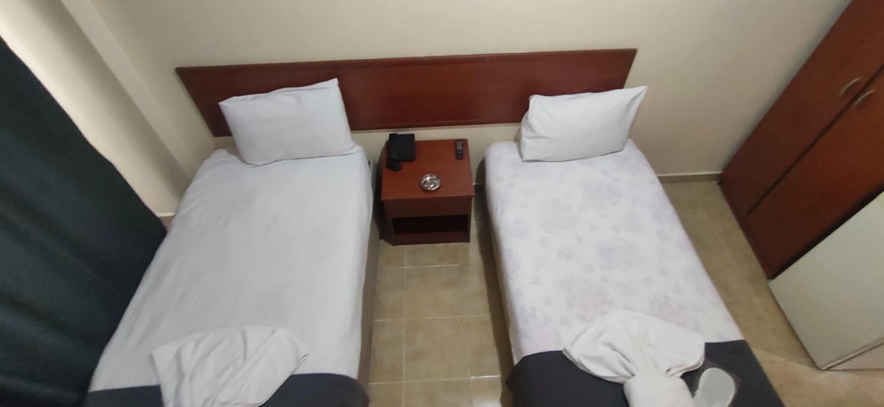 Bedroom, Bed in şah otel