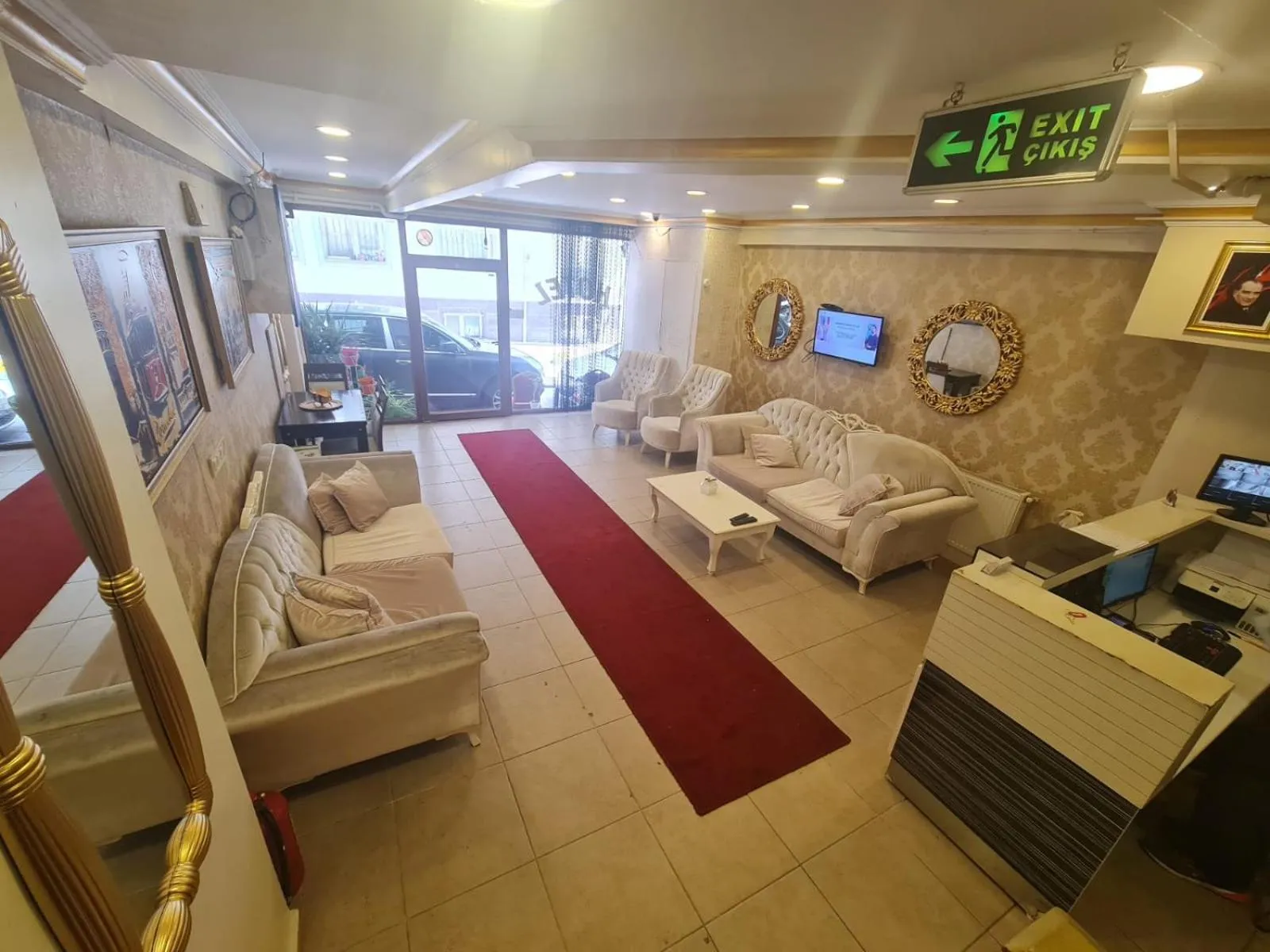 Lobby or reception, Bed in şah otel