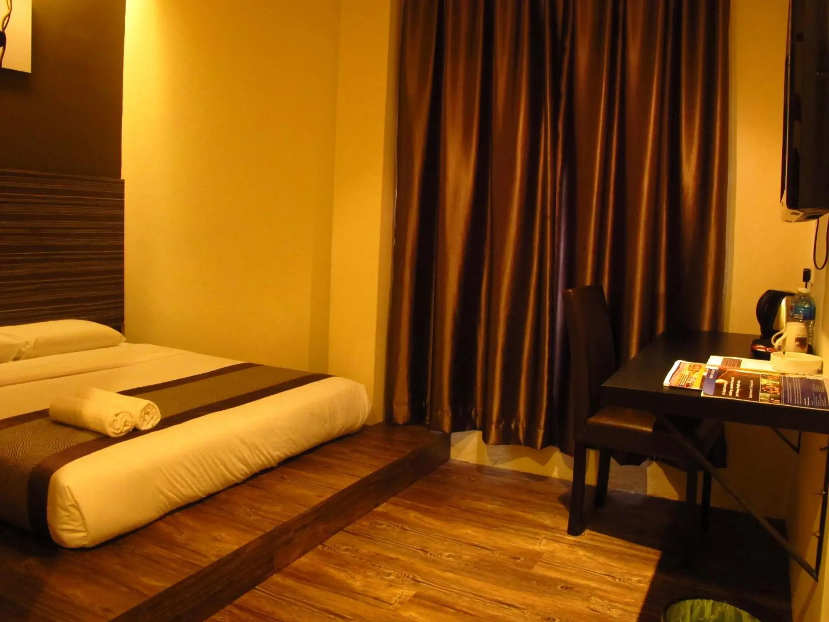 Bed in Hotel Austin Paradise Bed in Hotel Austin Paradise