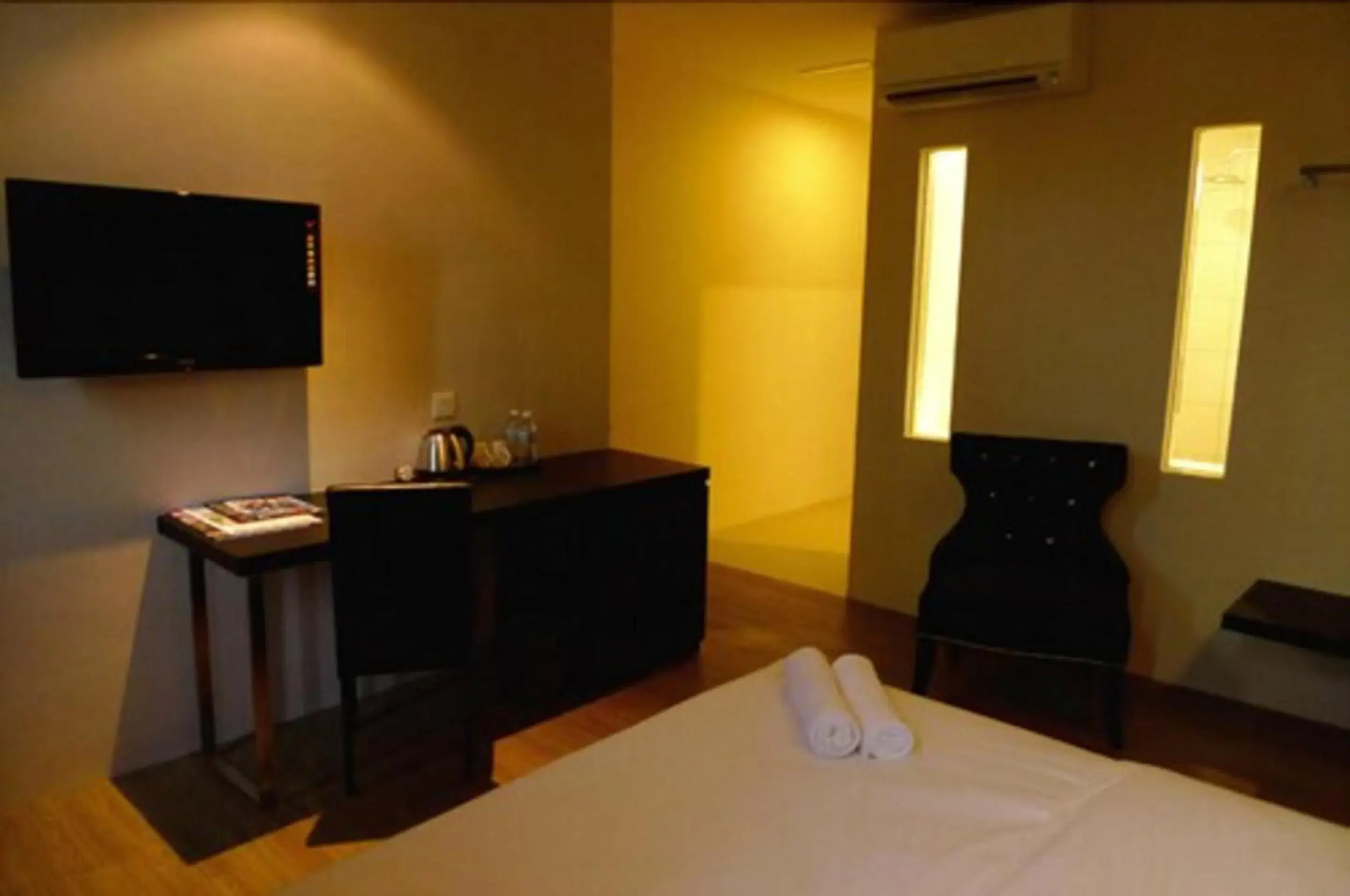 View (from property/room), Bed in Hotel Austin Paradise View (from property/room), Bed in Hotel Austin Paradise