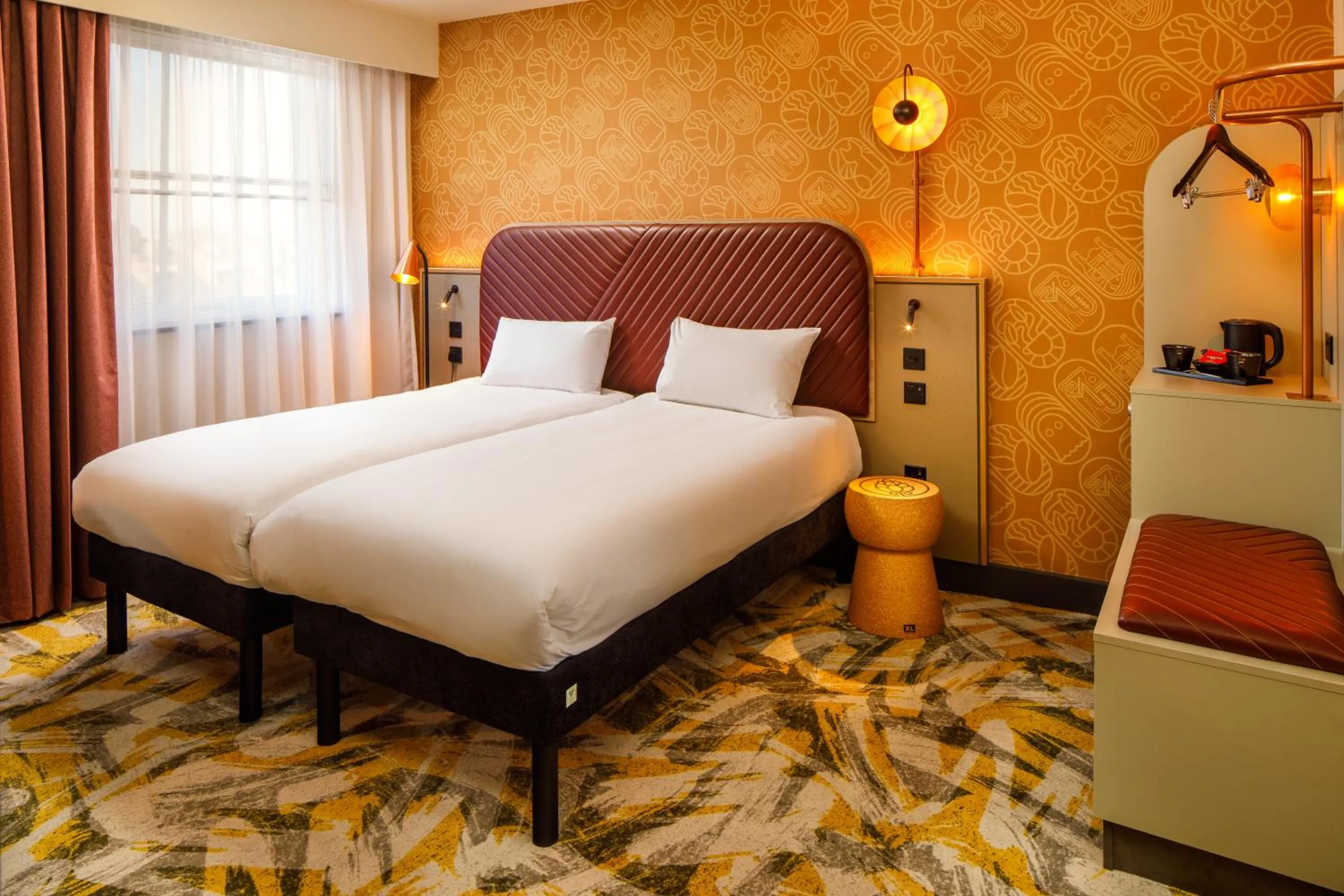 Bedroom, Bed in ibis Styles York Centre