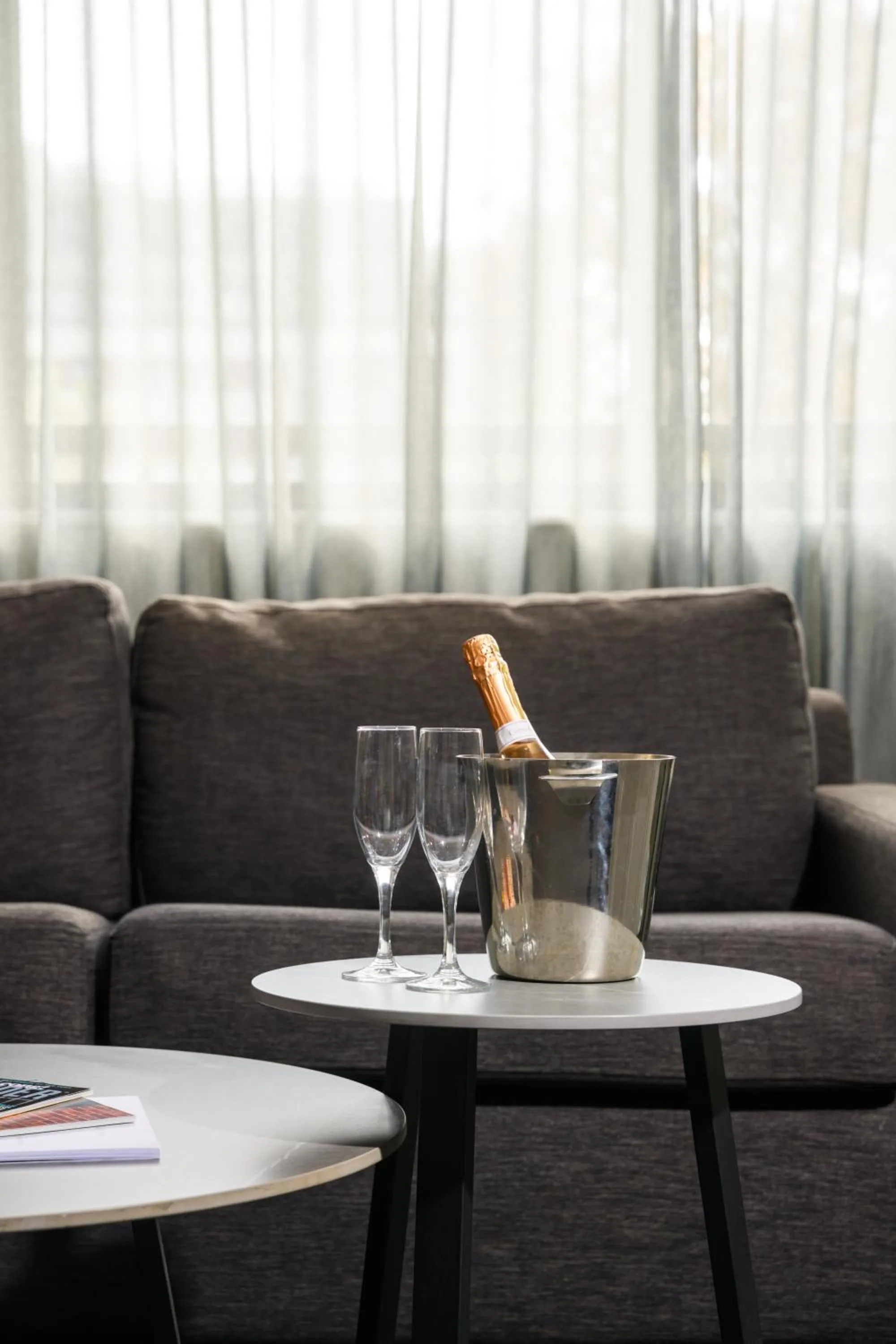 Crest on Barkly Hotel