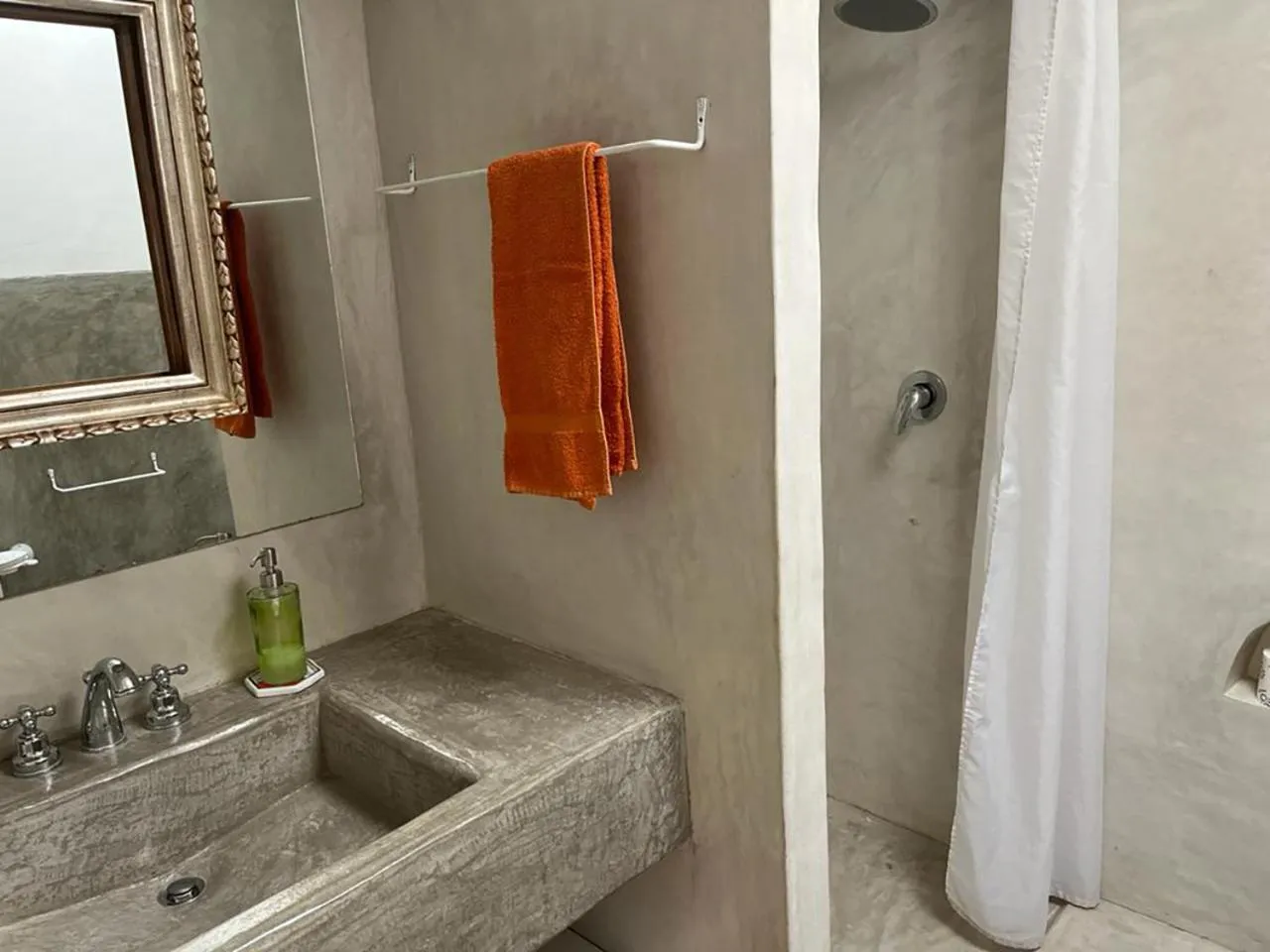 Bathroom in Residenza Khaddiuggia