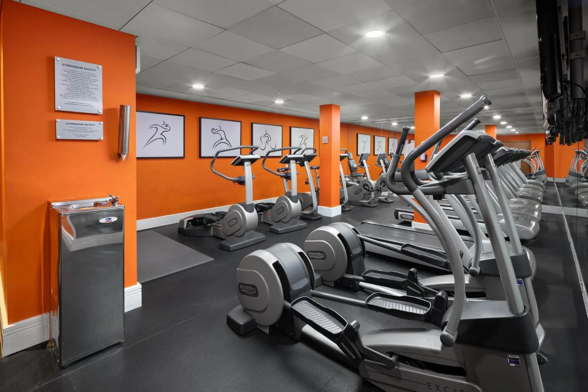Fitness centre/facilities in Crowne Plaza London Ealing by IHG