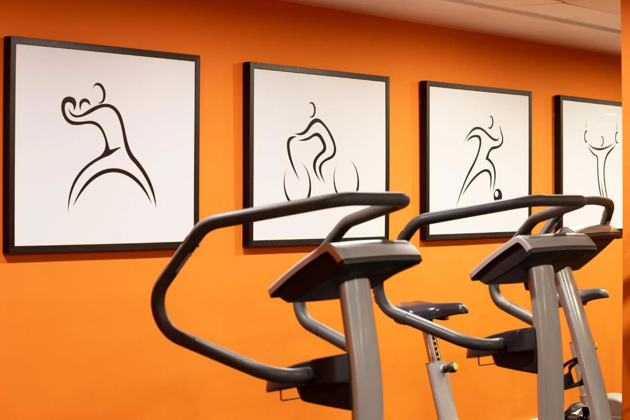 Fitness centre/facilities in Crowne Plaza London Ealing by IHG