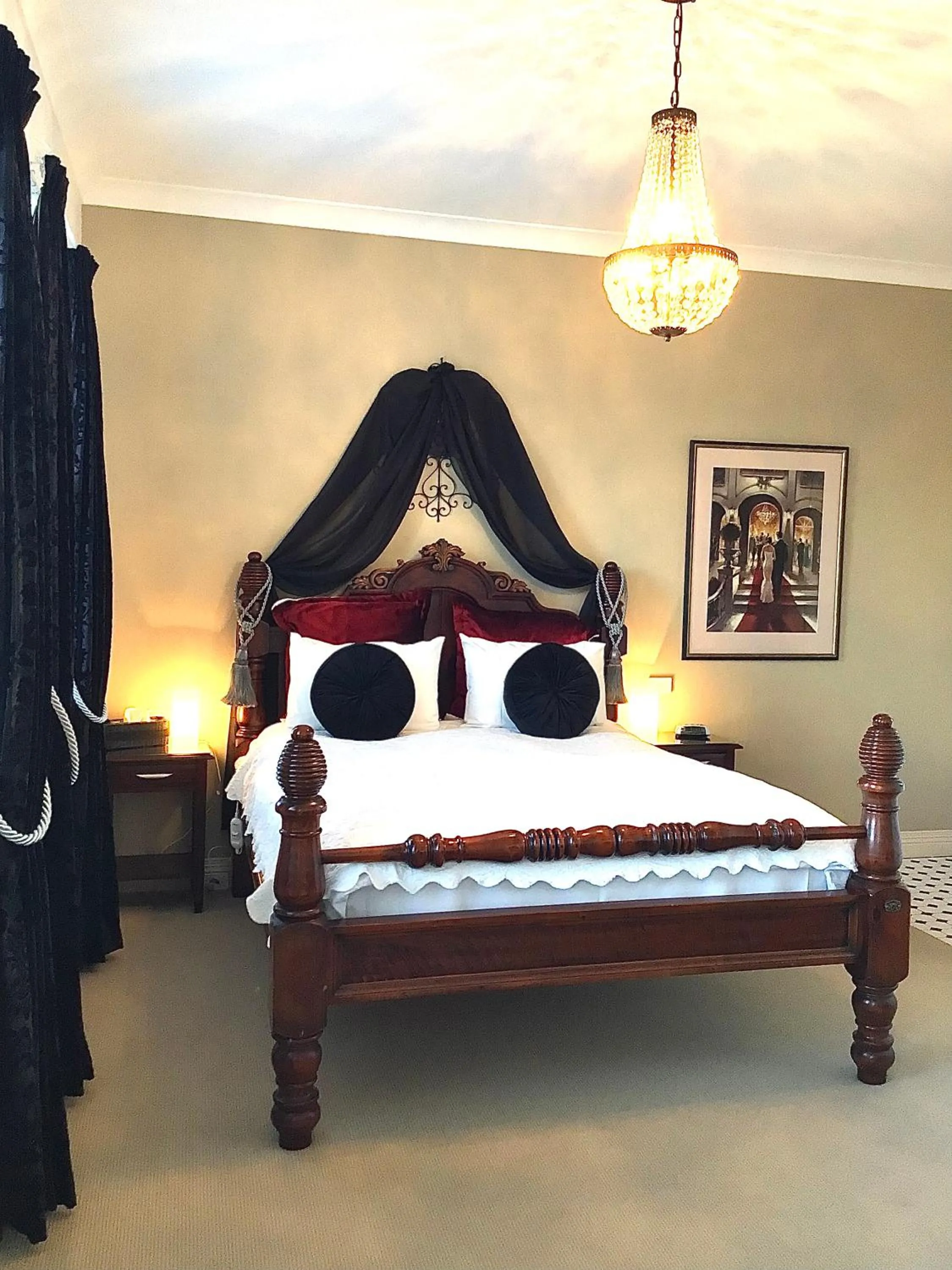 Bed in Kurrajong House