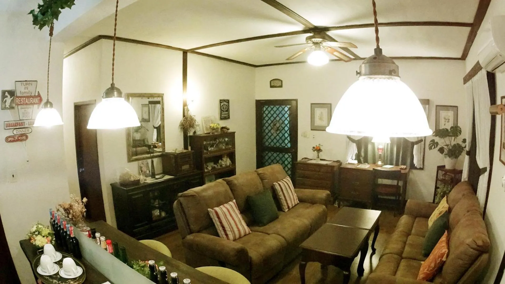 Living room in Okinawan. Sweet Home. T-8