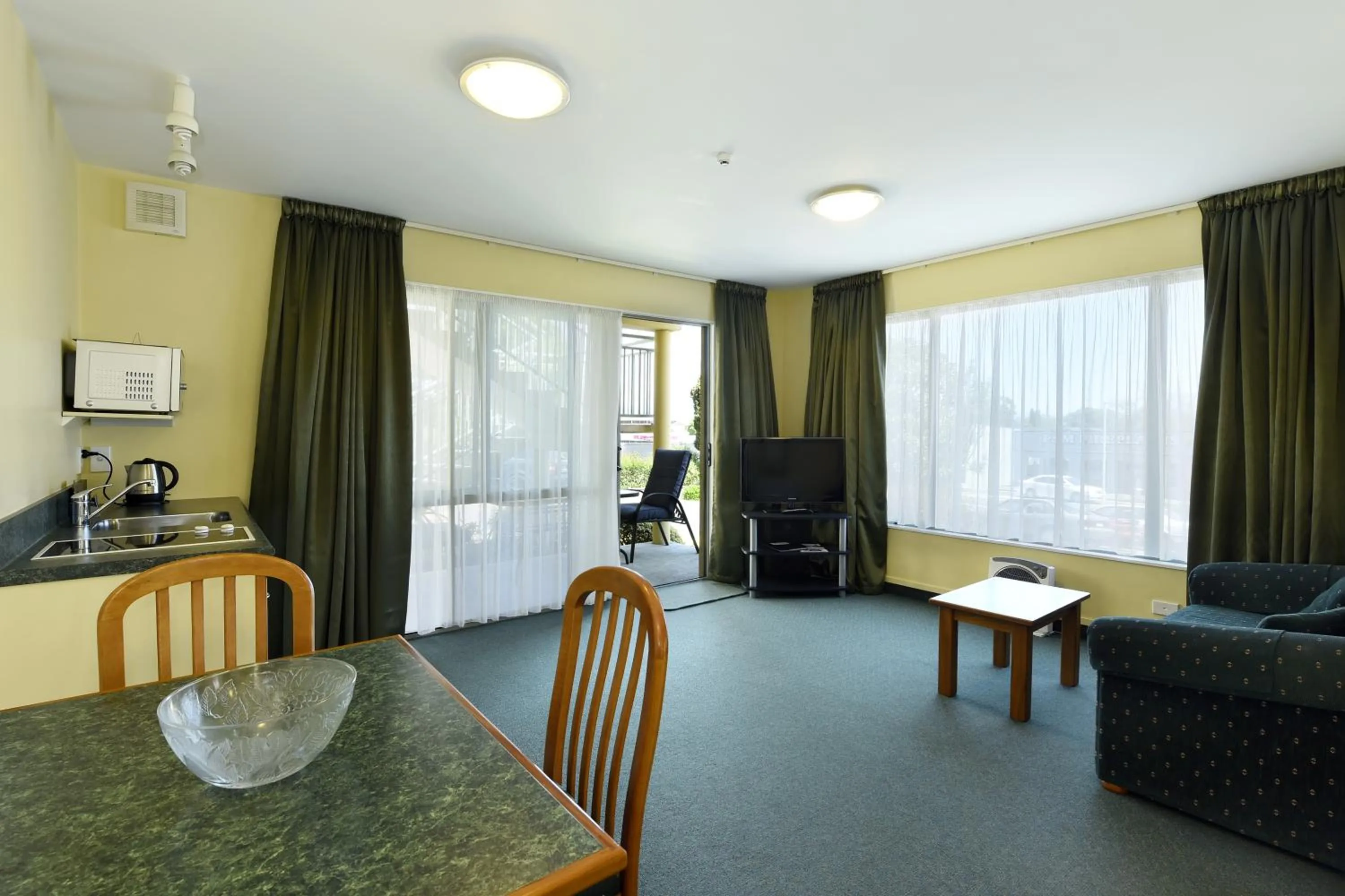 Kitchen or kitchenette in Abelia Motor Lodge