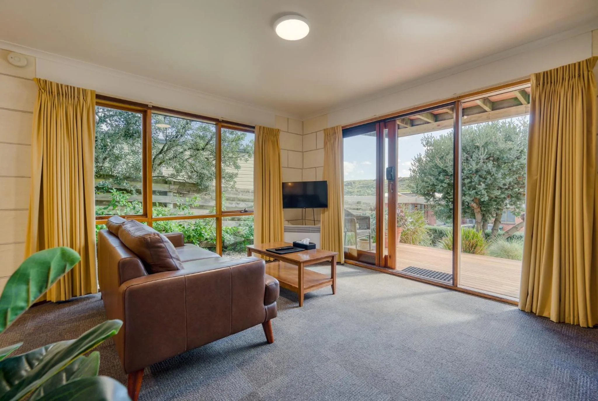 Seating area in Loch Ard Motor Inn