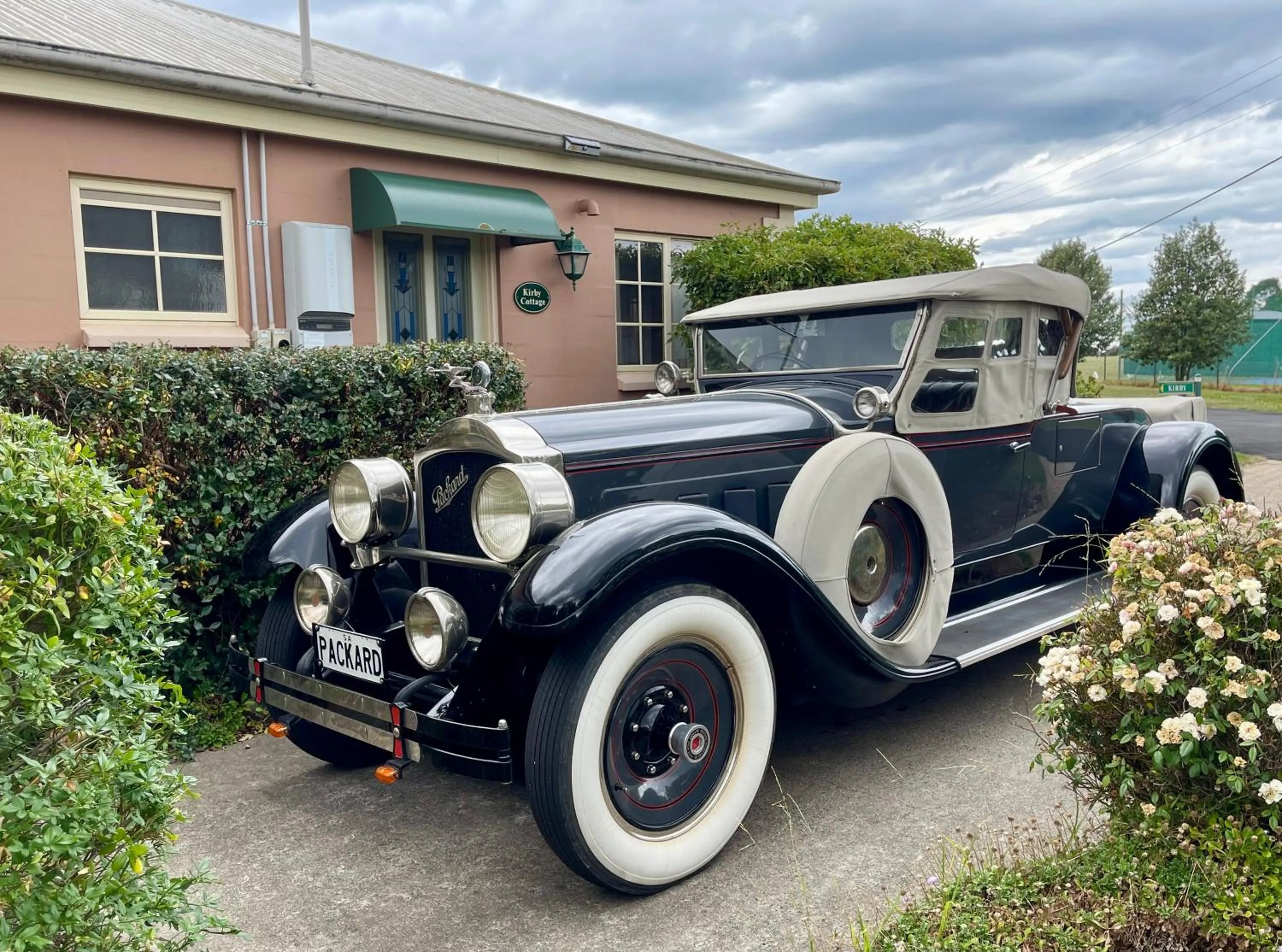 Parking in Swansea Cottages & Lodge Suites