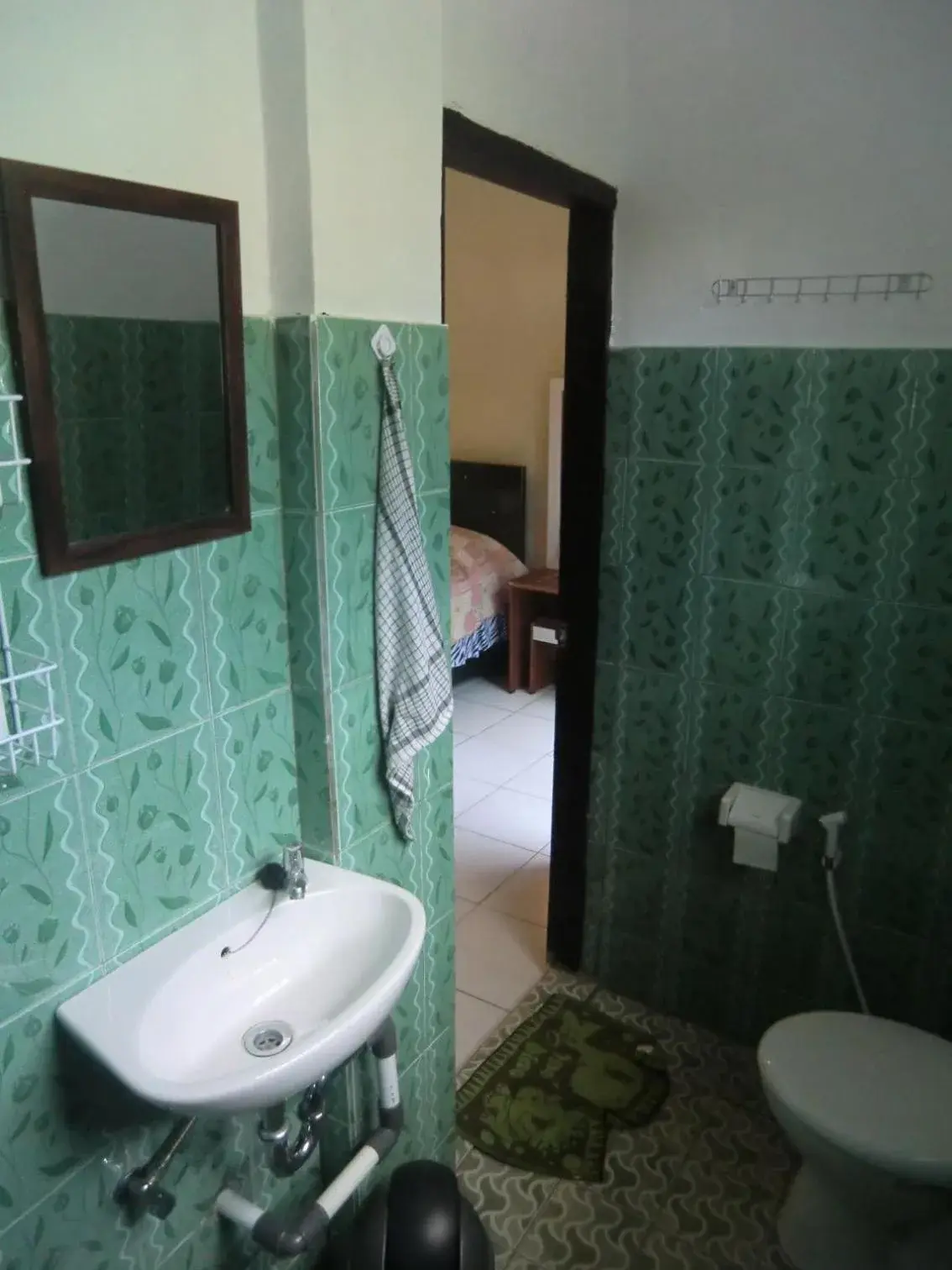 Double Room with Private Bathroom - single occupancy in Bunaken Sea Garden Resort Double Room with Private Bathroom - single occupancy in Bunaken Sea Garden Resort