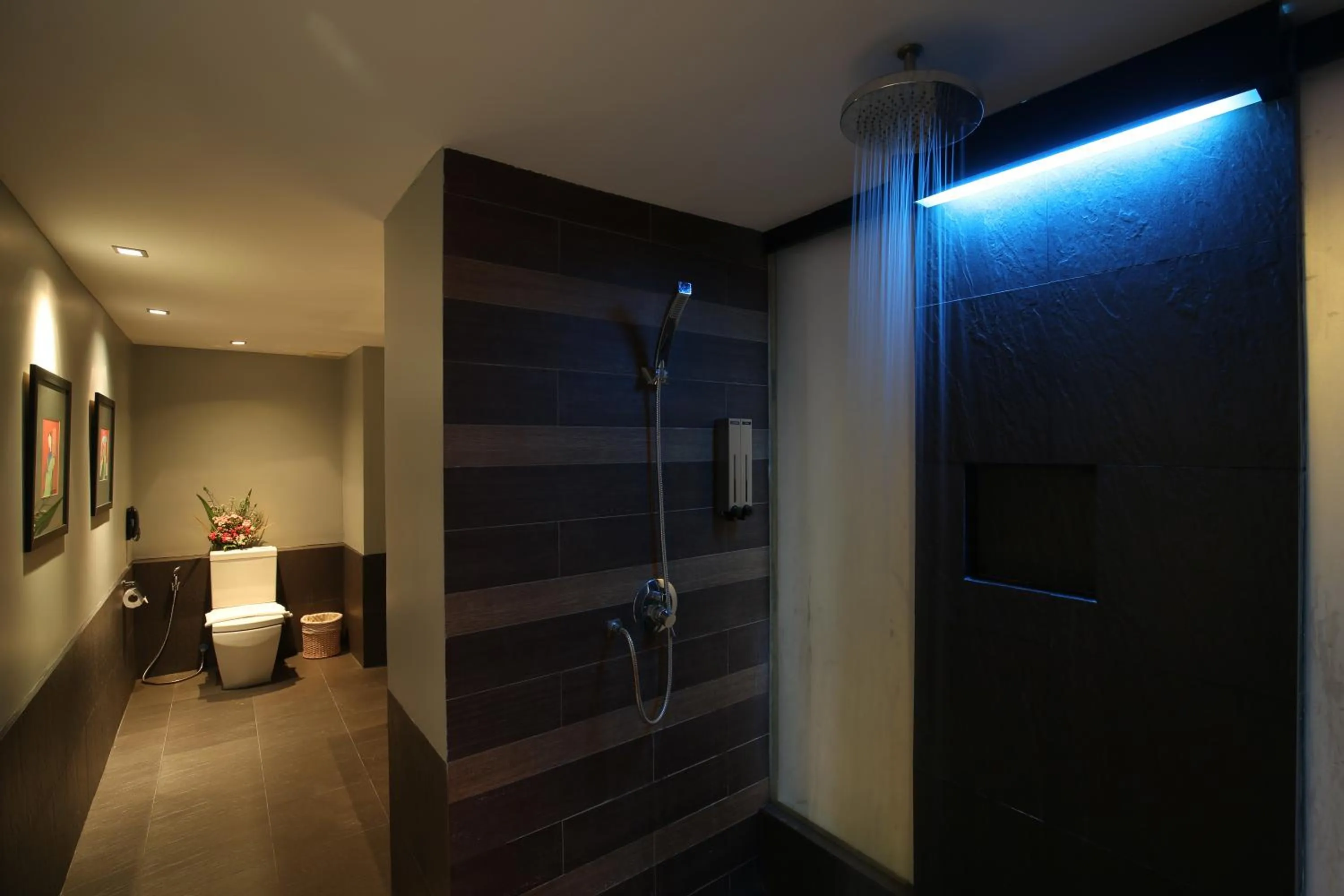 Bathroom in Bangkok Inter Place