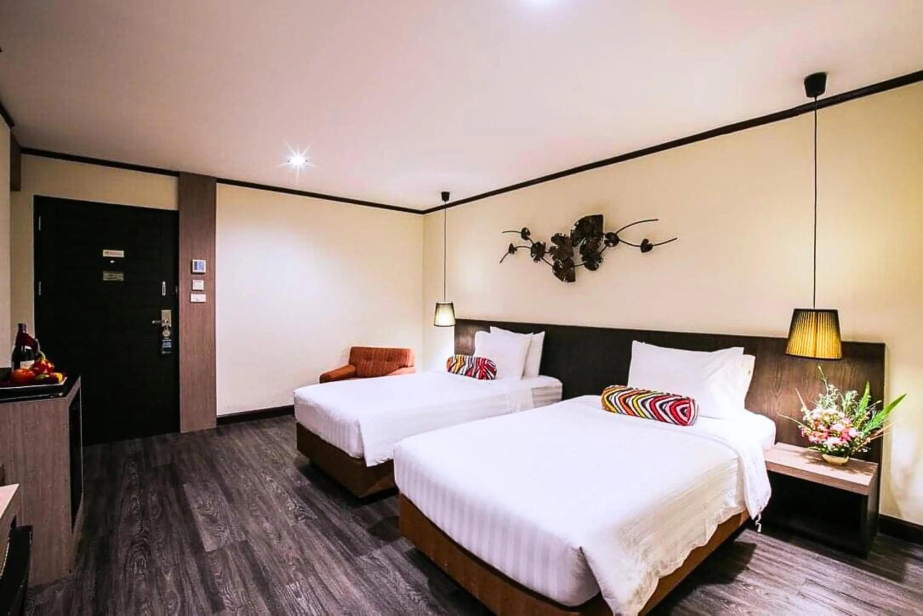 Bedroom, Bed in Bangkok Inter Place