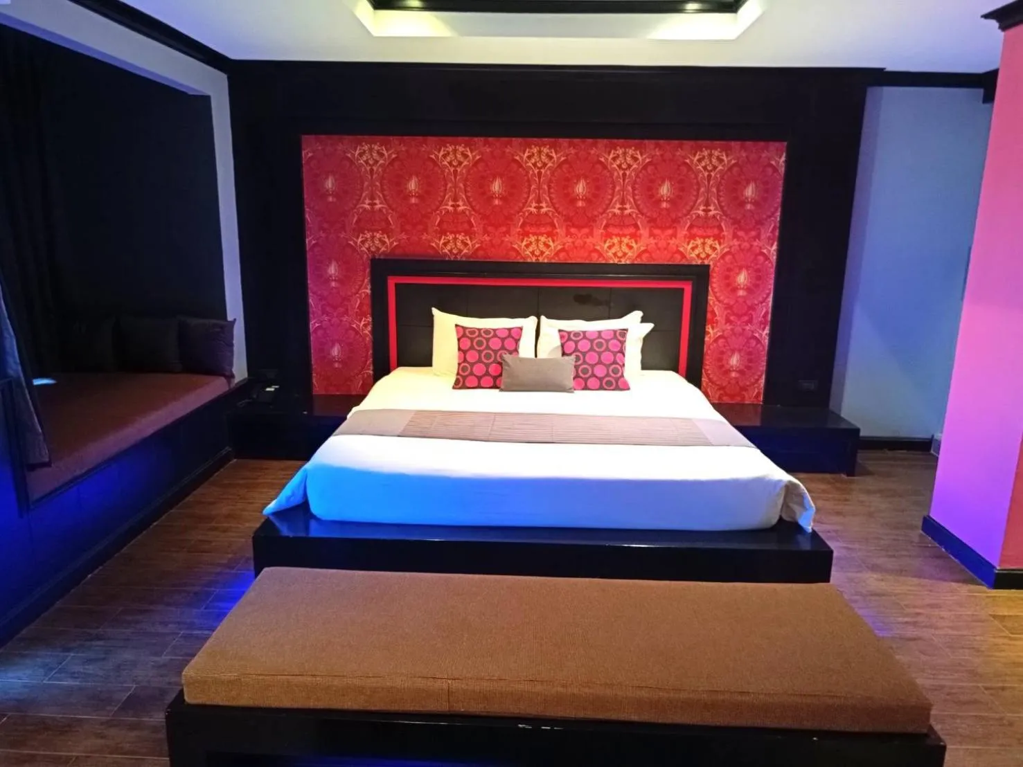 Bed in Bangkok Inter Place