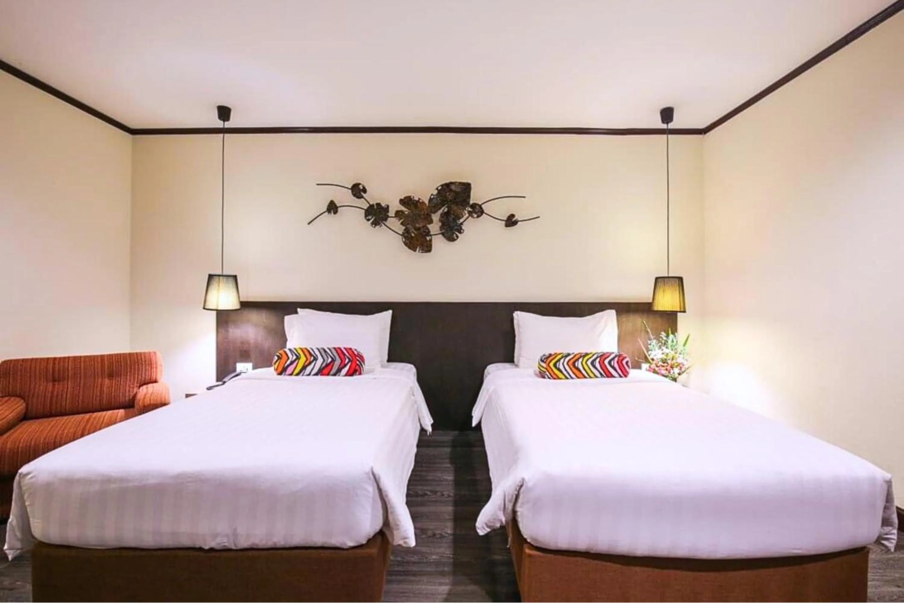 Bedroom, Bed in Bangkok Inter Place