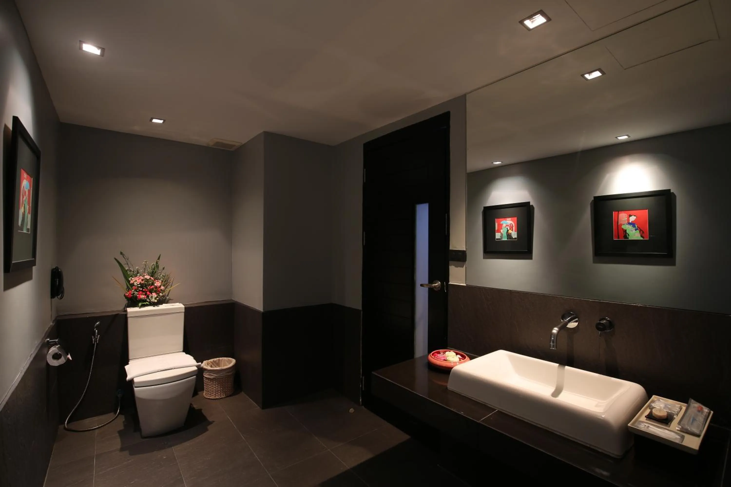 Bathroom in Bangkok Inter Place