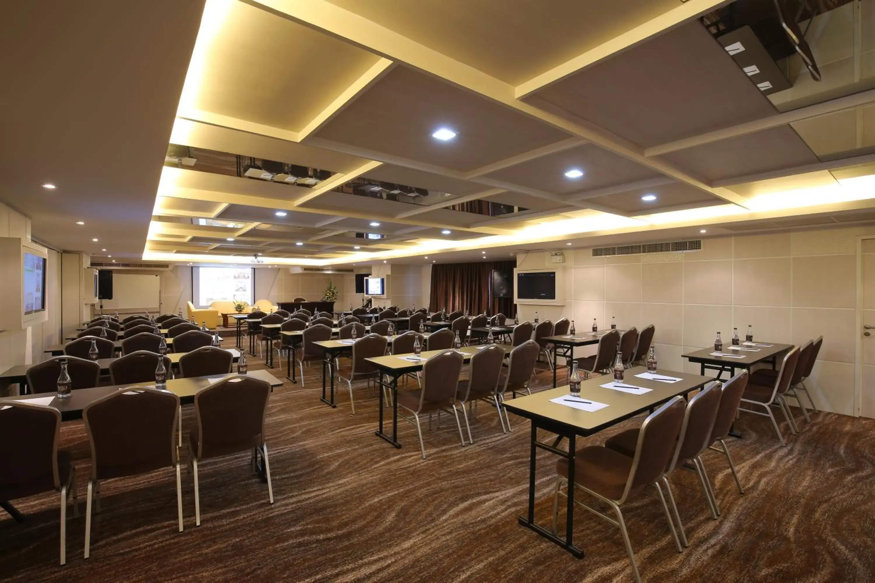 Breakfast in Bangkok Inter Place Breakfast in Bangkok Inter Place