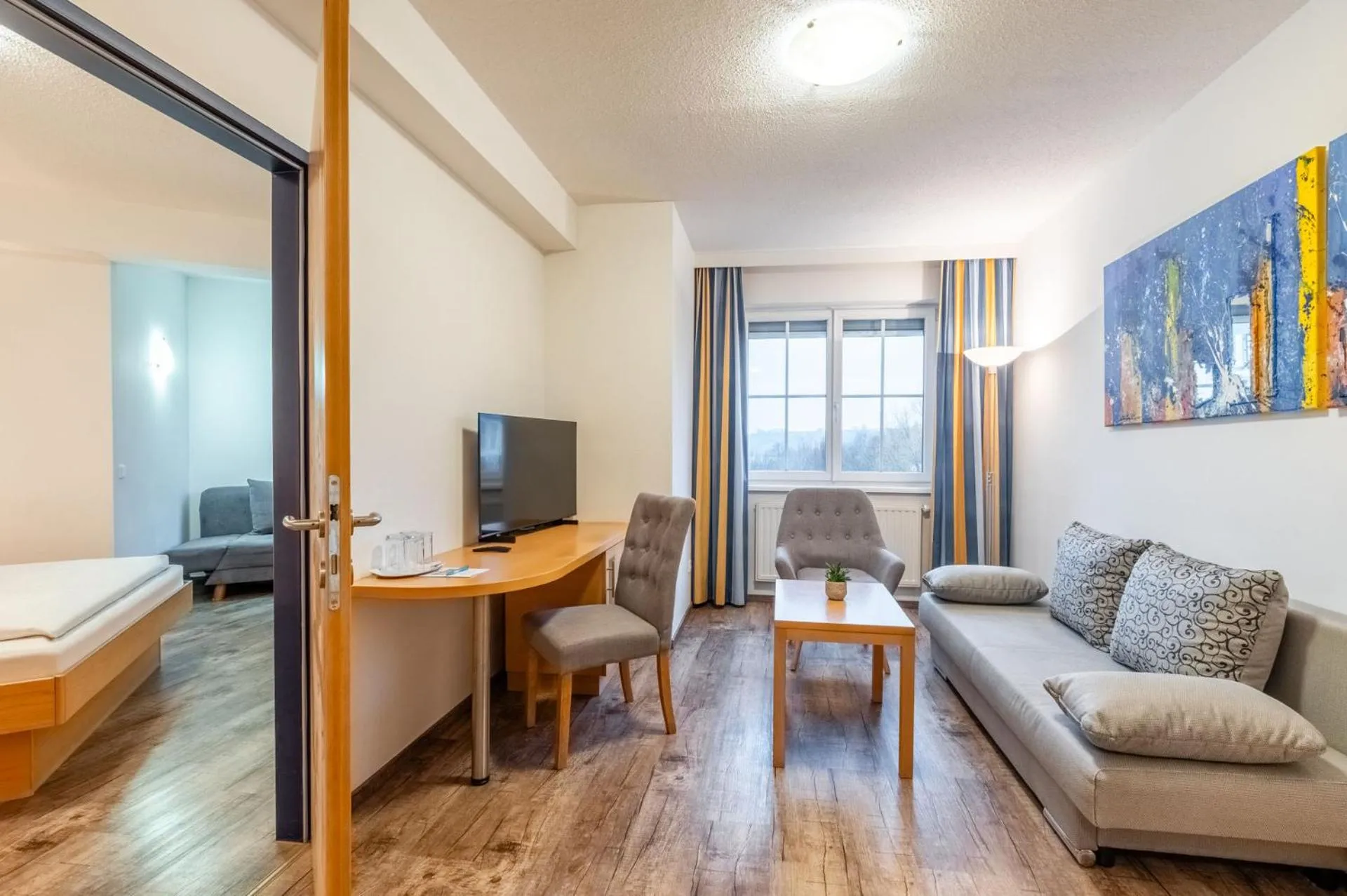 TV and multimedia, Bed in Hotel Xylophon - inklusive Thermeneintritte