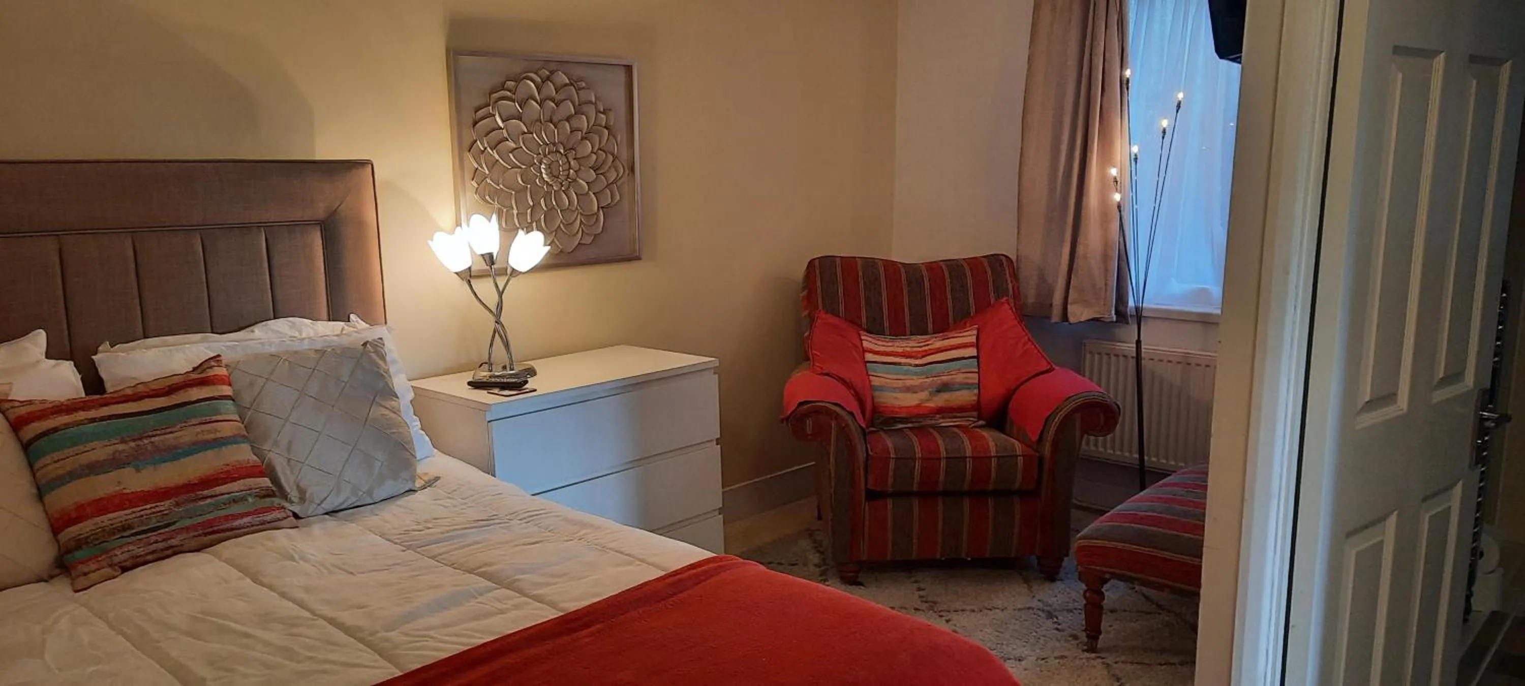 Property building, Bed in The Devon Court