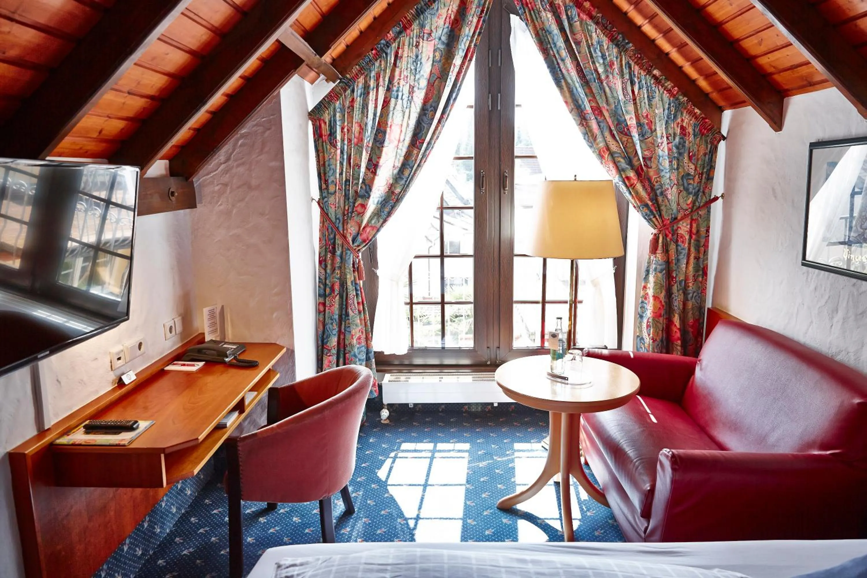 Photo of the whole room in Hotel Bommersheim