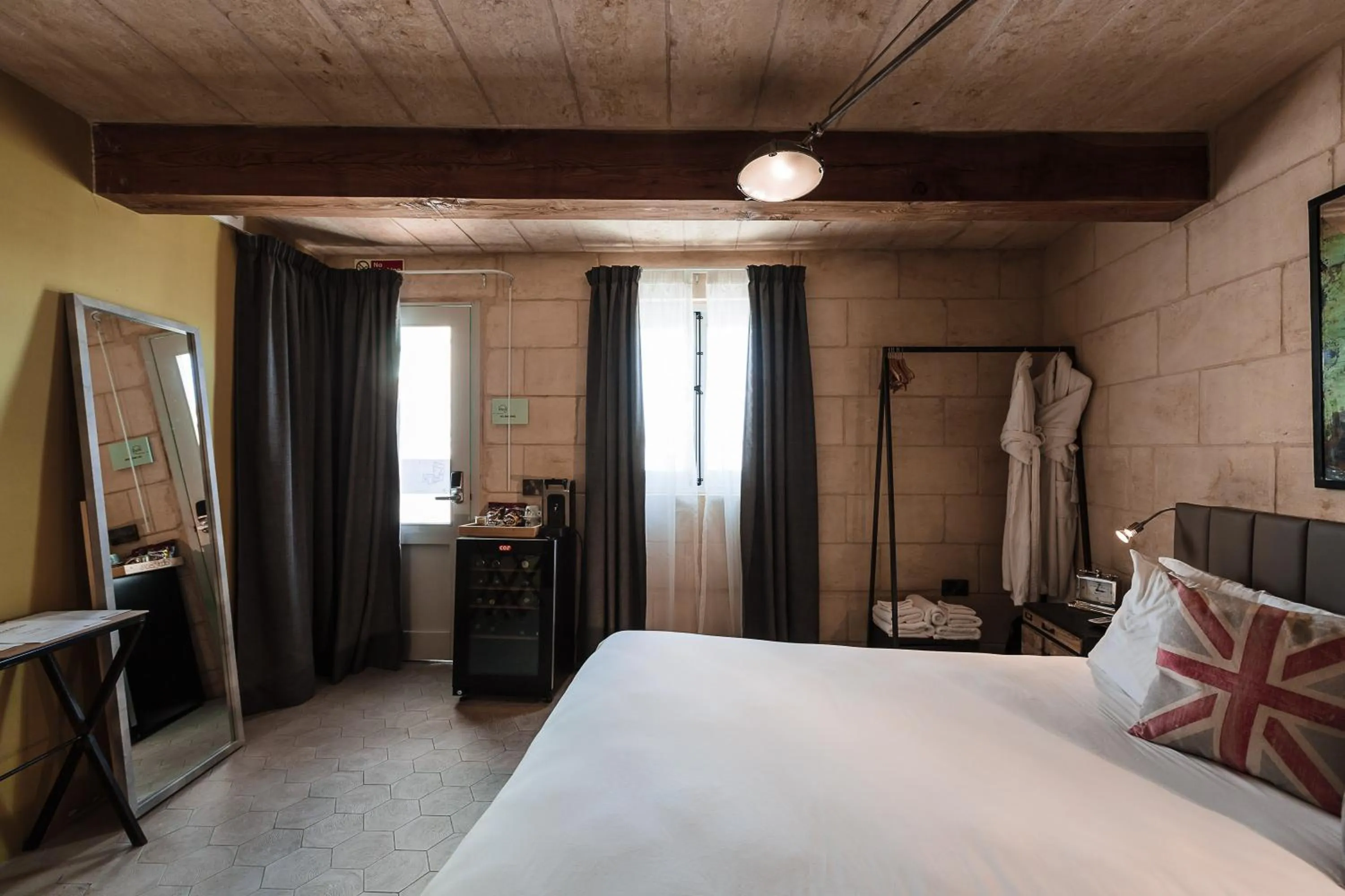 Bed in Talbot & Bons Bed & Breakfast