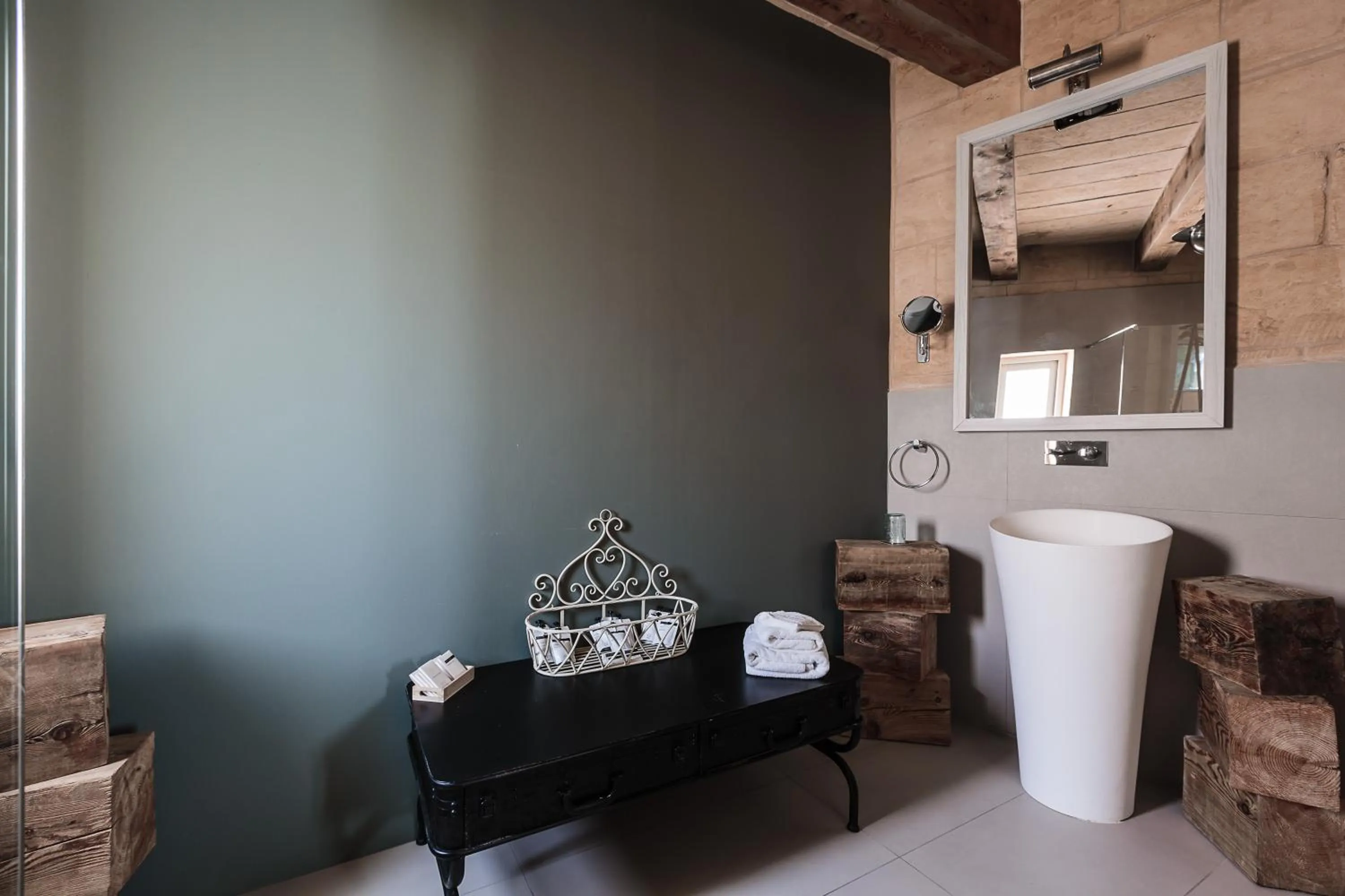 Talbot & Bons Bed & Breakfast