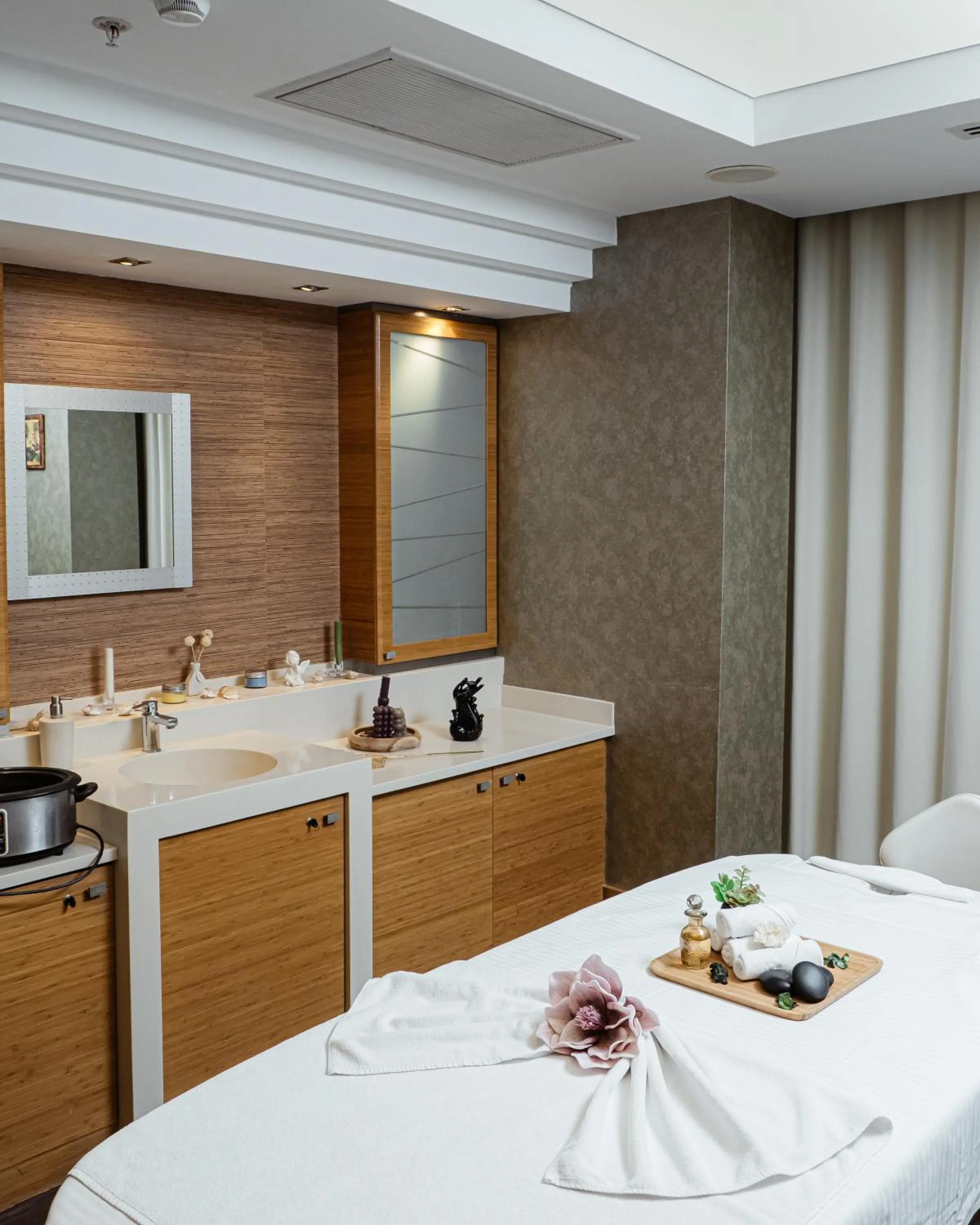 Spa and wellness centre/facilities in FLY INN BAKU