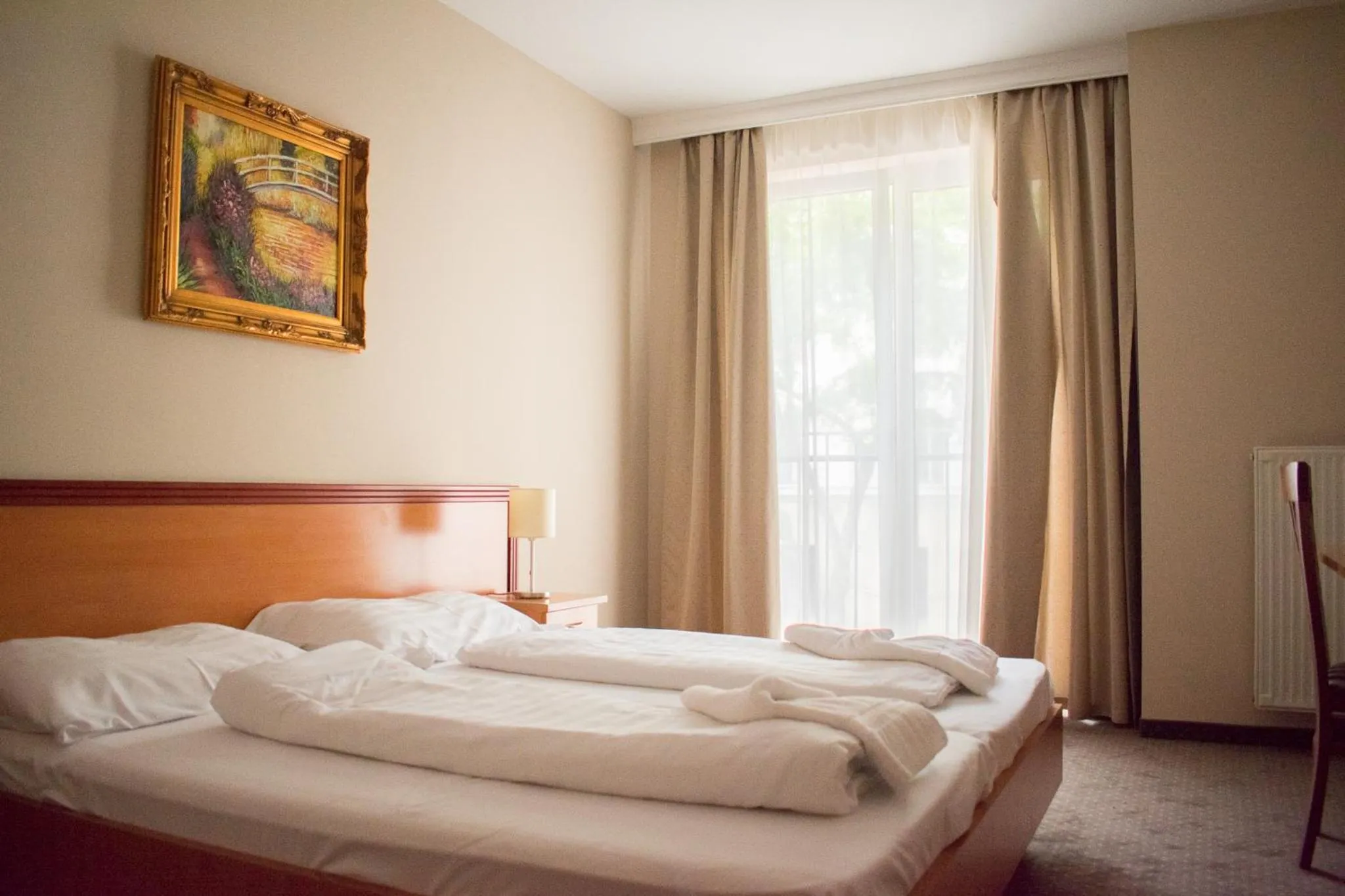 Bedroom, Bed in P4W Hotel Residence Szombathely